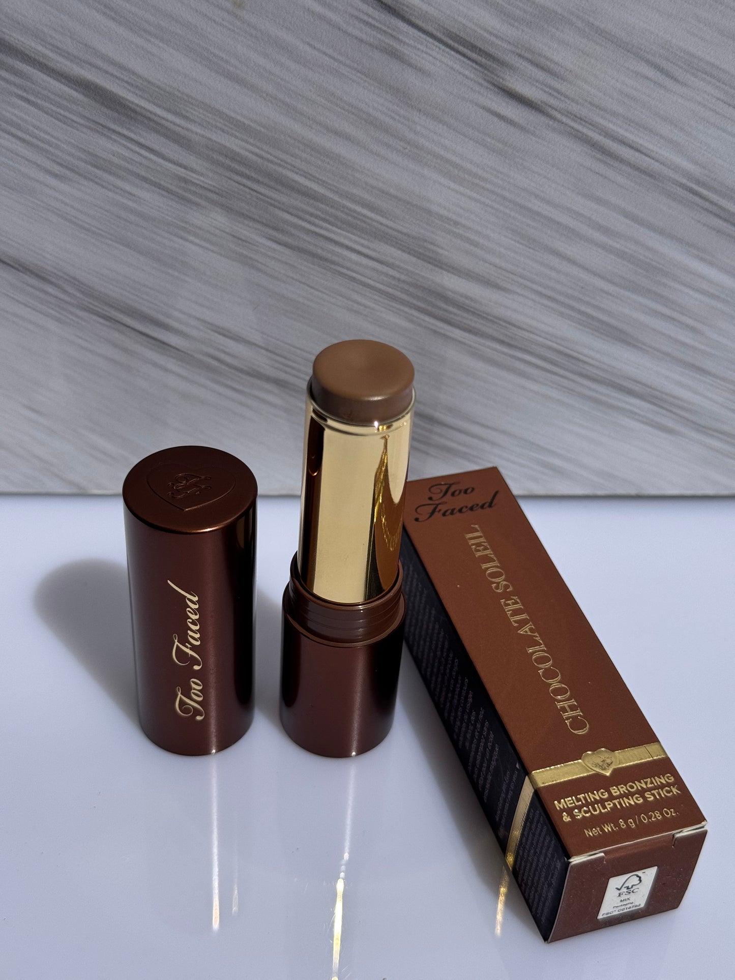 Too Faced- Chocolate Soleil Melting Bronzing & Sculpting Stick