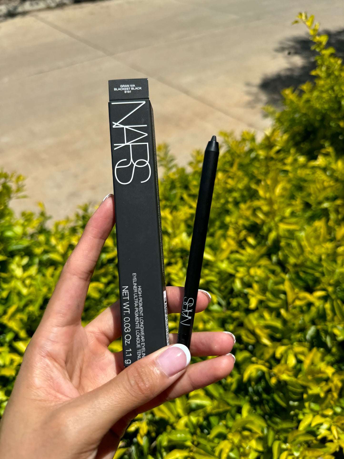 HIGH-PIGMENT LONGWEAR EYELINER NARS