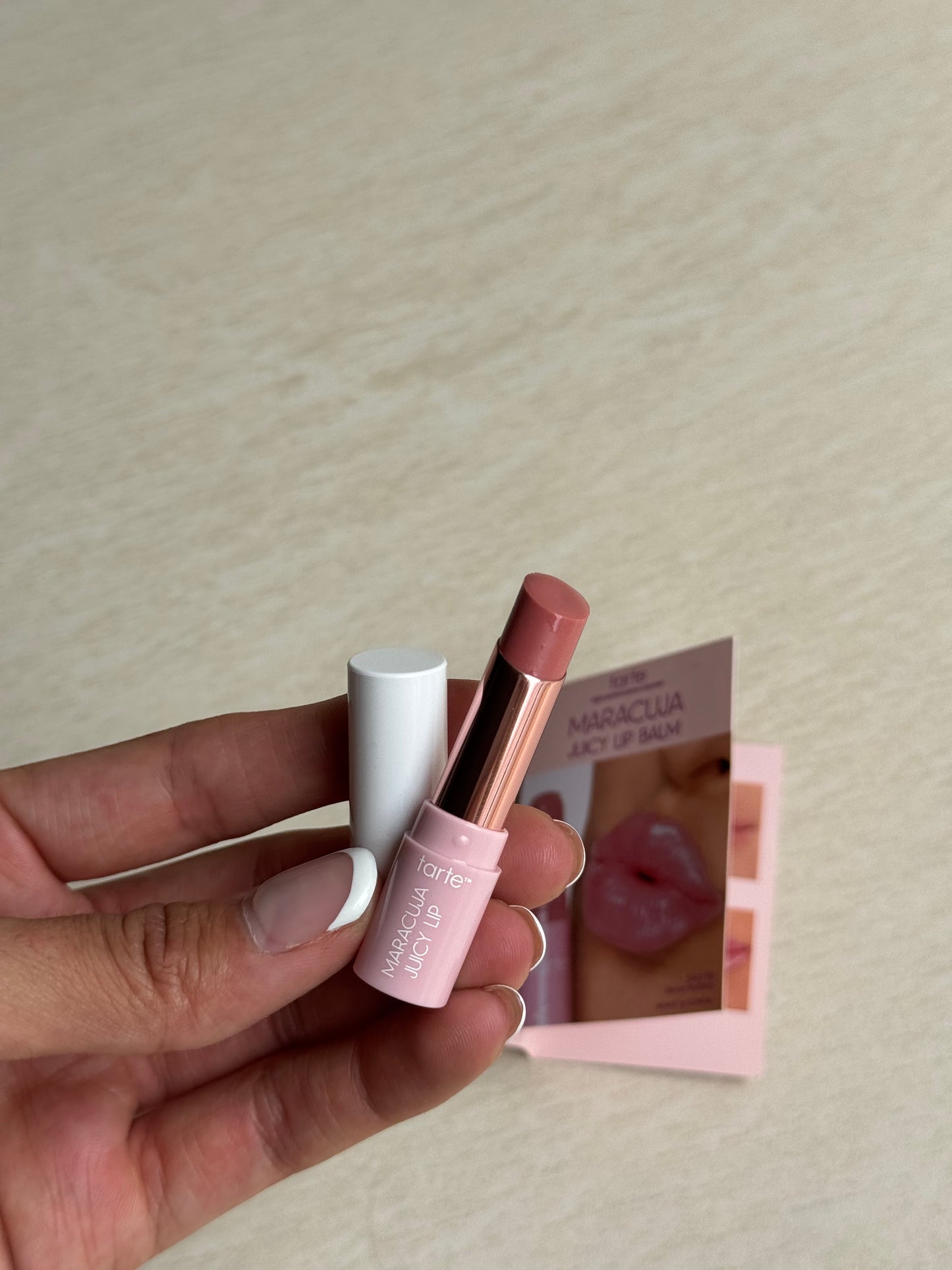 MINI Tarte maracuja juicy lip hydrating balm gloss