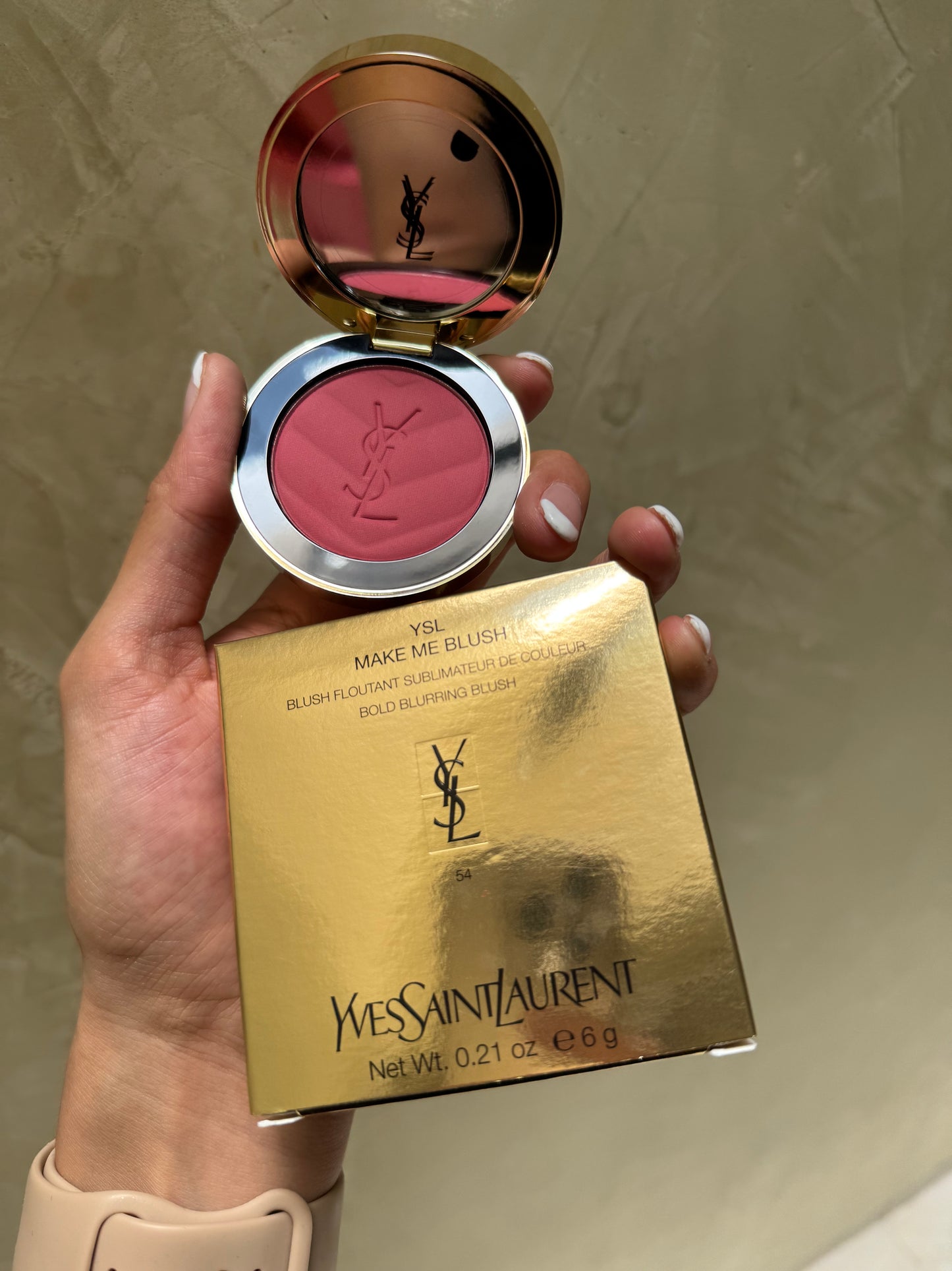 Yves Saint Laurent Make Me Blush 24H Buildable Powder Blush Tono- 54 BERRY BANG
