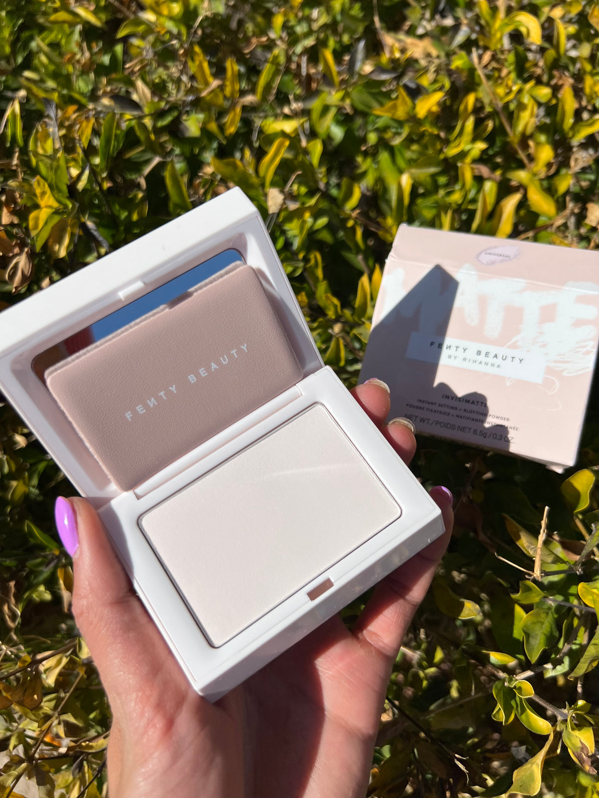 Invisimatte Instant Setting + Blotting Powder Fenty Beauty By Rihanna