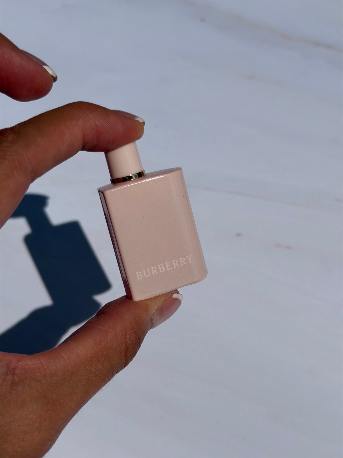 Her Elixir de Parfum with Dark Red Berries, Jasmine & Vanilla 5ml