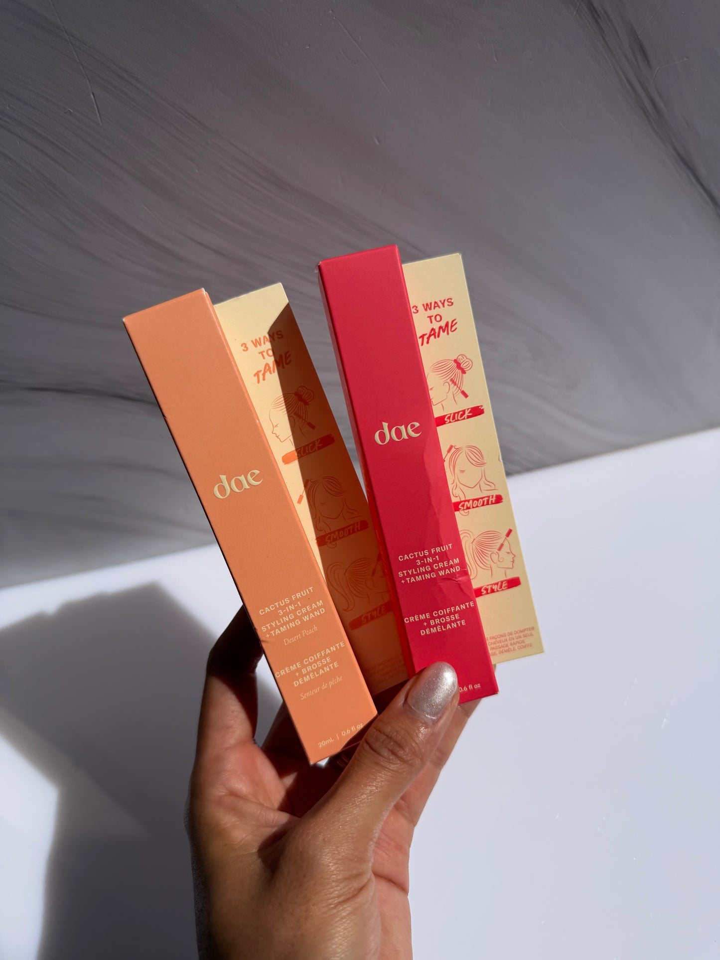 dae Cactus Fruit 3-in-1 Styling Cream with Taming Wand