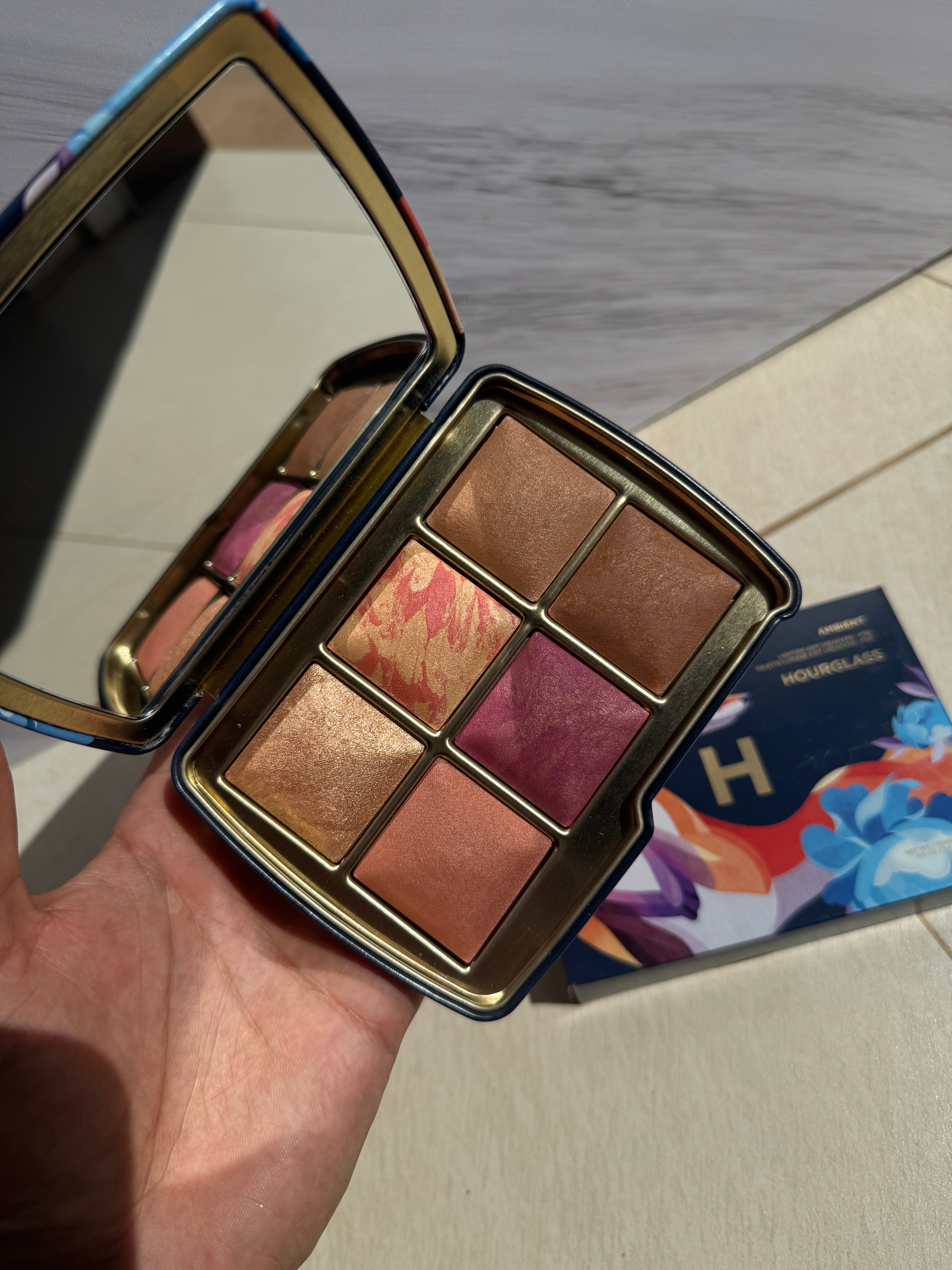 Hourglass Ambient Lighting Edit Unlocked FOX Palette – NF Cosmetics