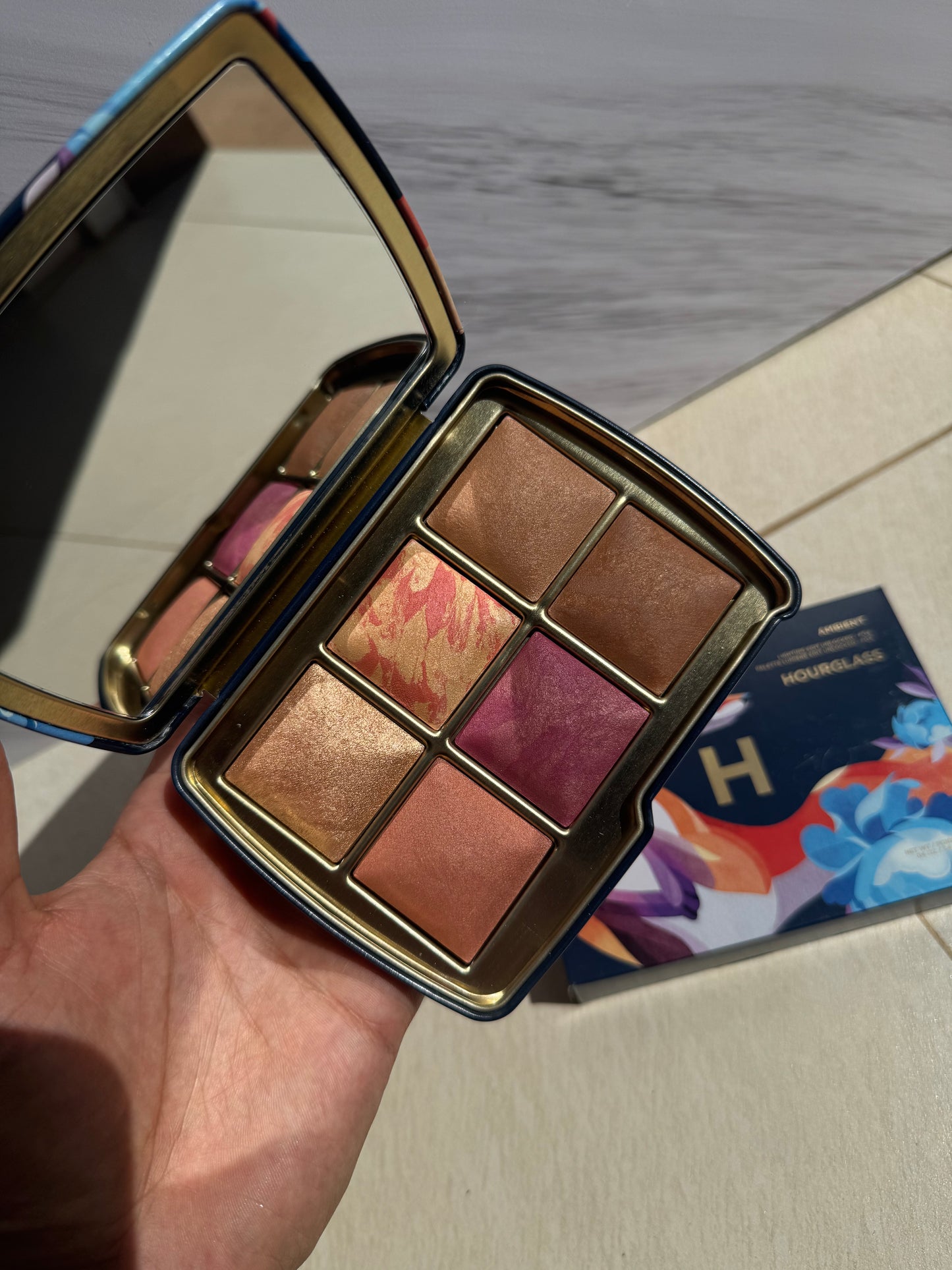Hourglass Ambient Lighting Edit Unlocked FOX Palette