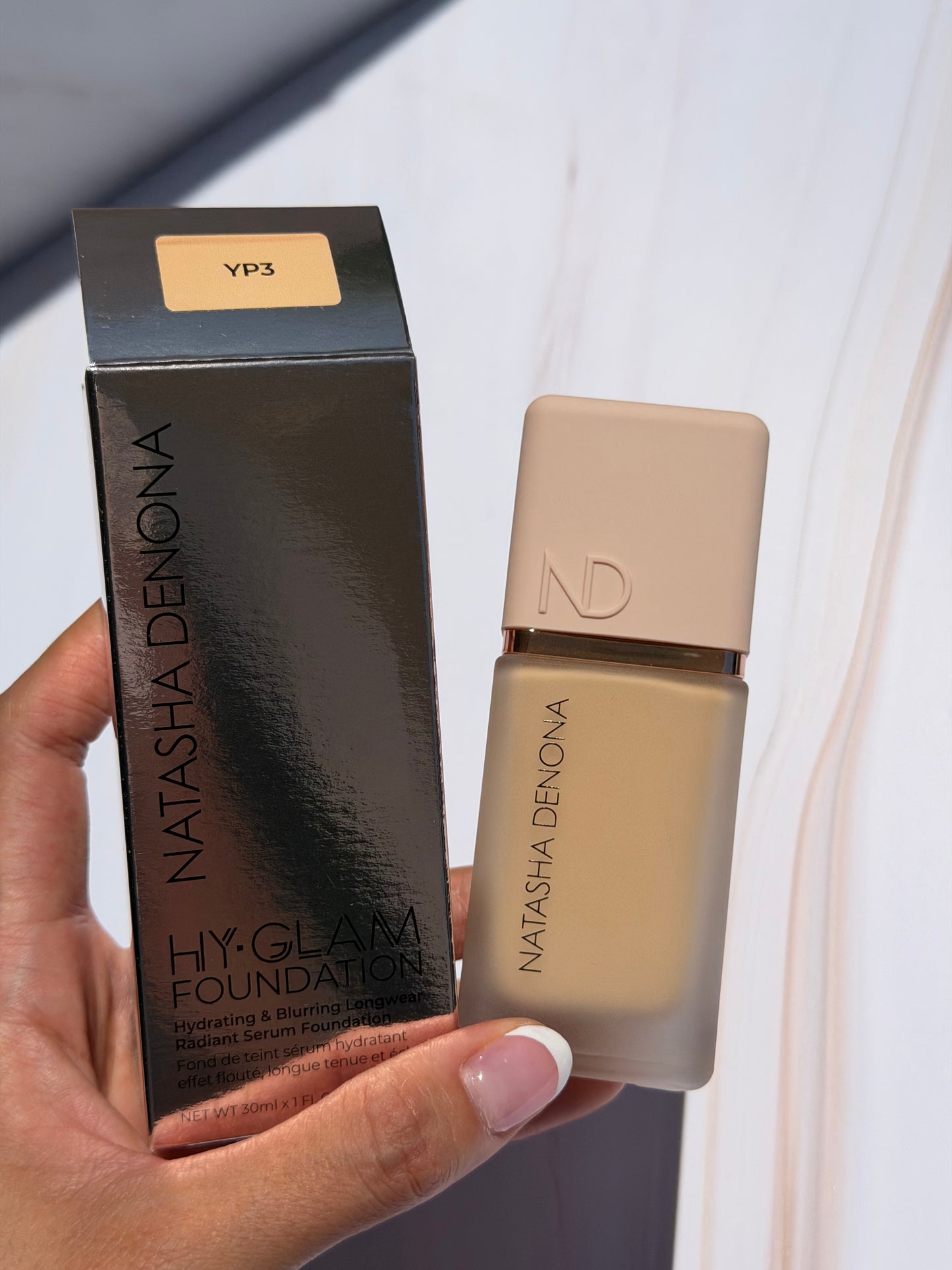 NATASHA DENONA - Hy-Glam Foundation Hydrating & Blurring Luminous Longwear Serum Foundation