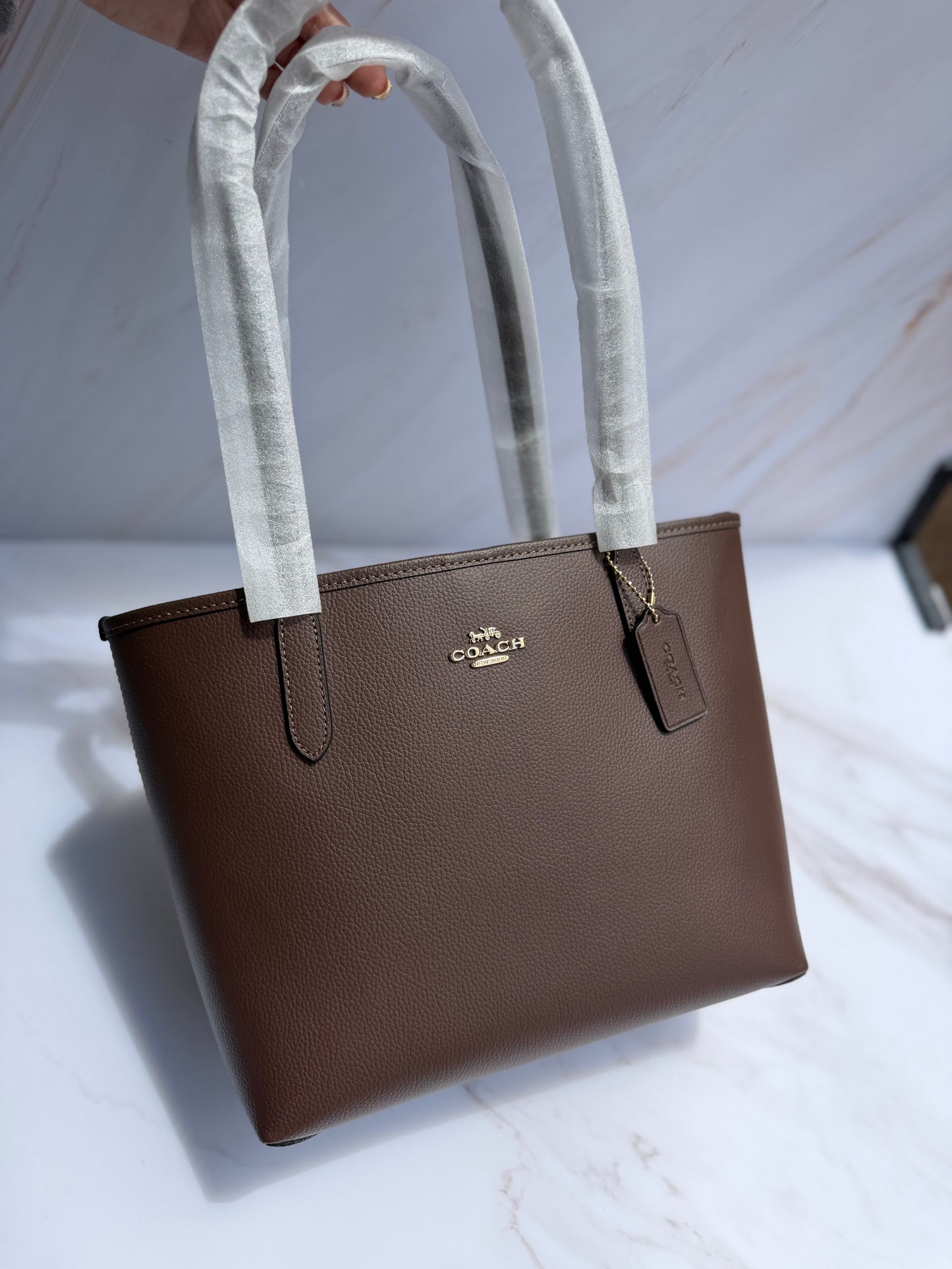 Medium City Tote Bag- Maple (café)
