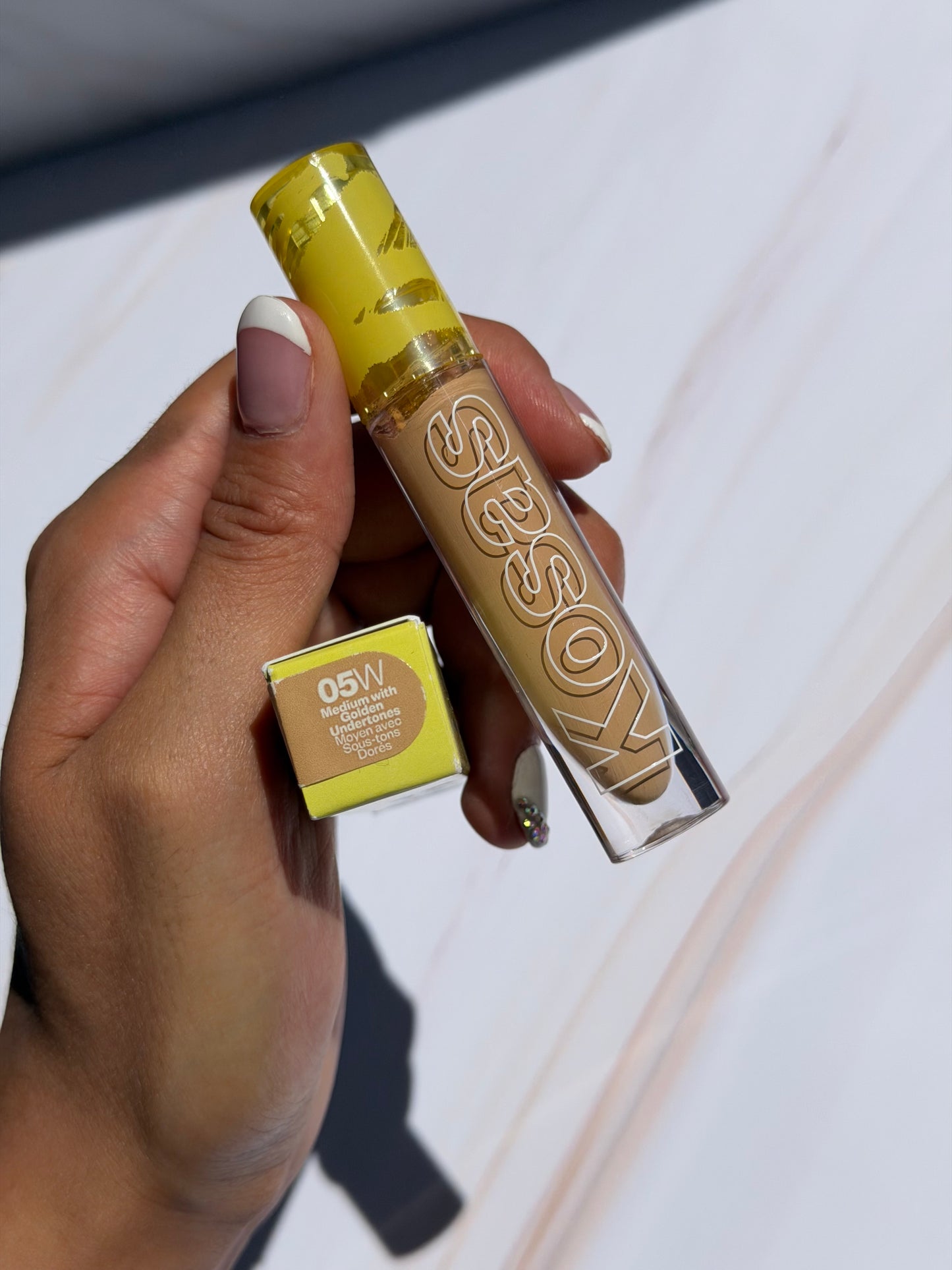 Kosas Revealer Super Creamy + Brightening Concealer with Caffeine and Hyaluronic Acid