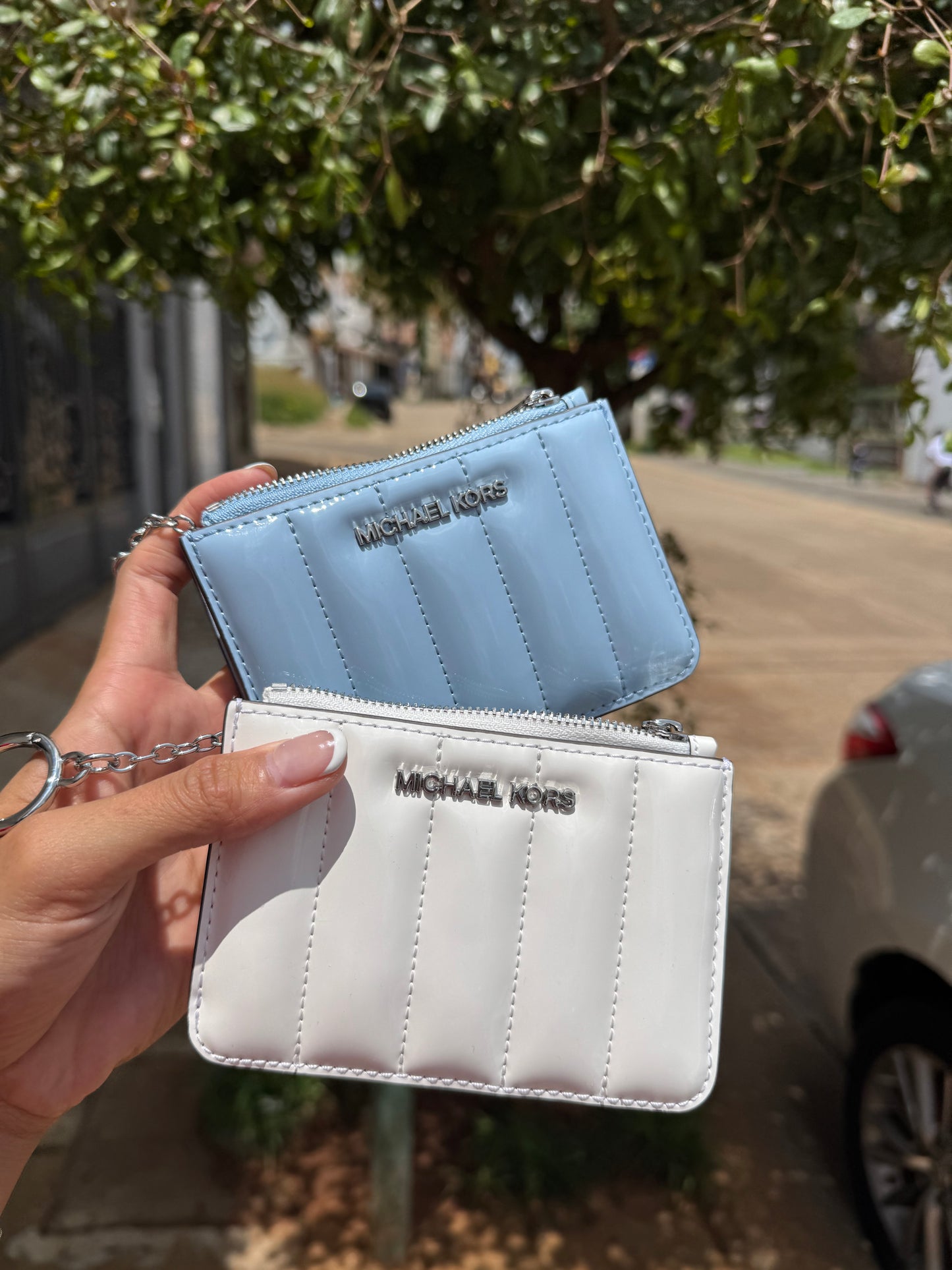 Tarjetero Michael Kors Azul de Charol