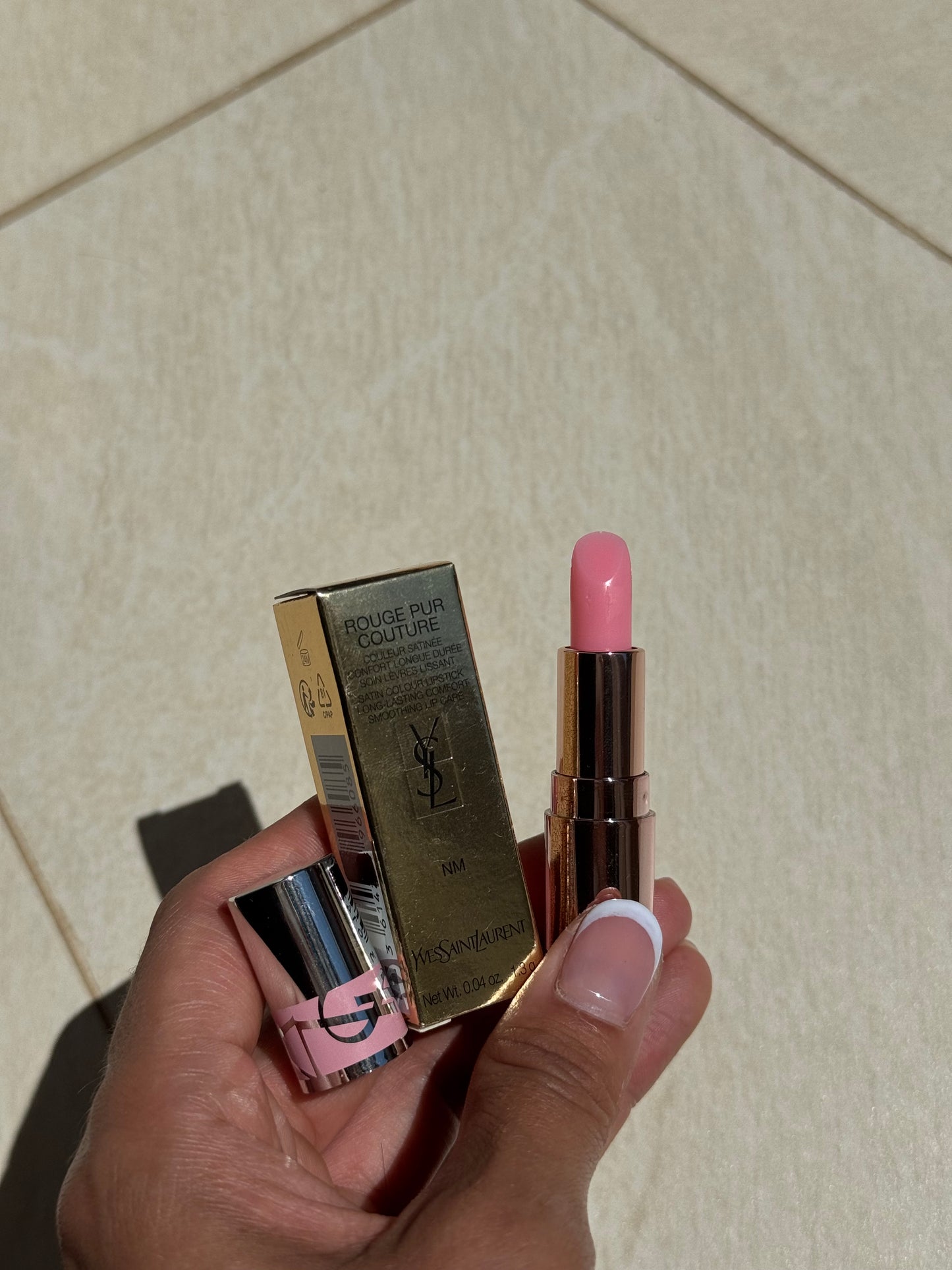 Yves Saint Laurent YSL Candy Glow Tinted Butter Balm Tono 1B Pink Sunrise