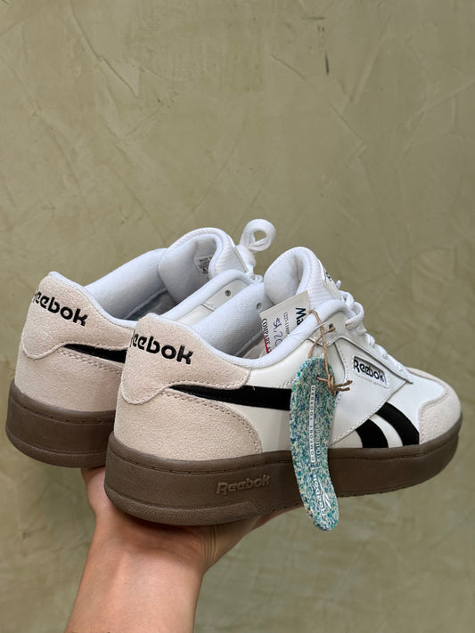 Tenis Reebok Talla 24.5 mx (sin caja)