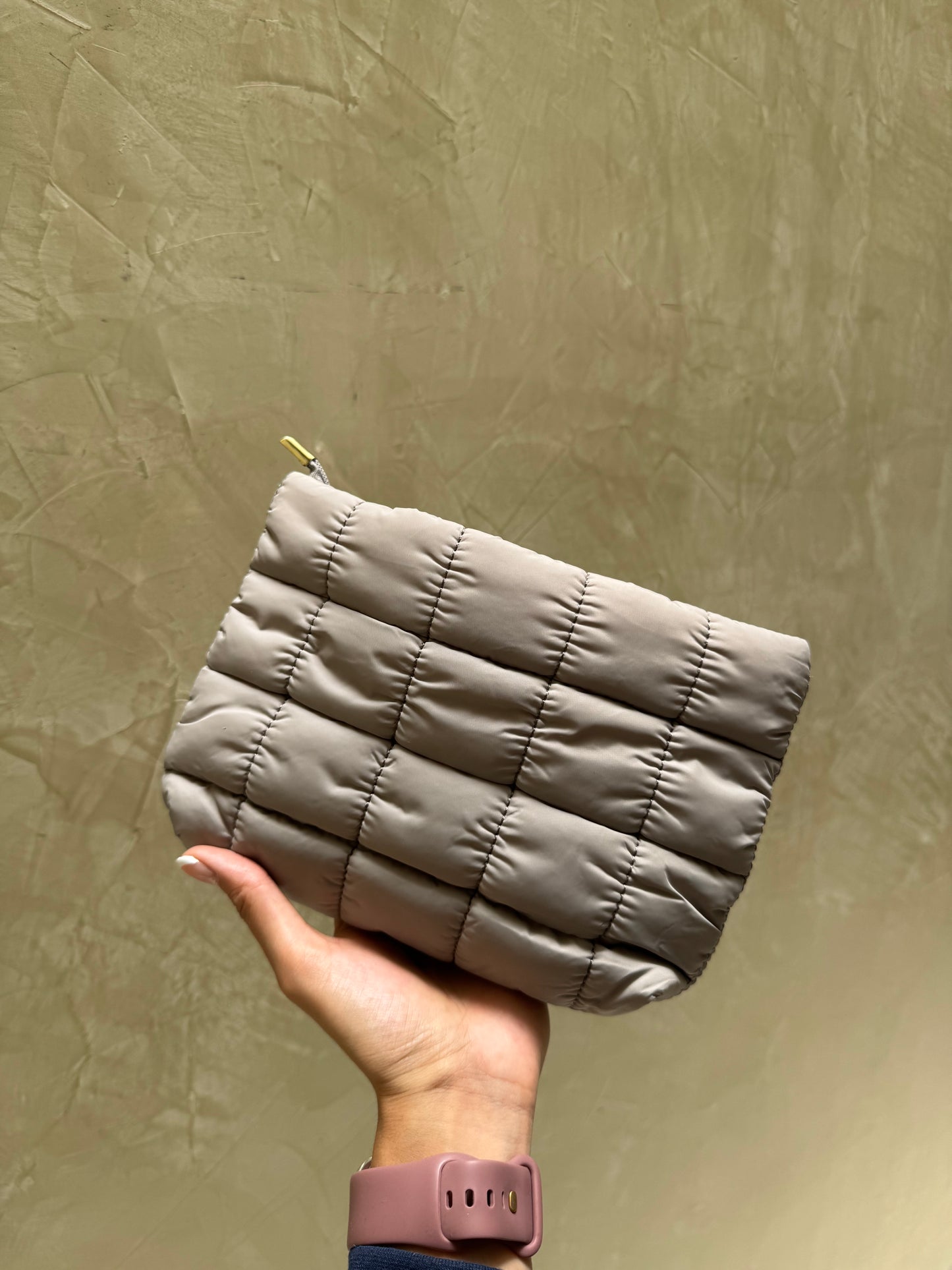 Cosmetiquera Puffy Tarte Gris
