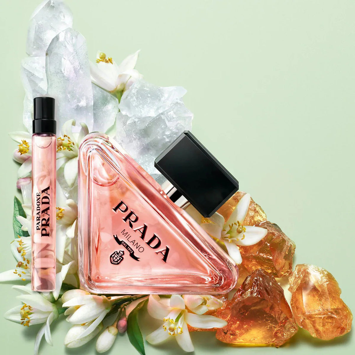 PREVENTA-Sephora Favorites -Holiday Perfume Sampler Vault Set w/ Redeemable Voucher (llega a mediados de Noviembre)