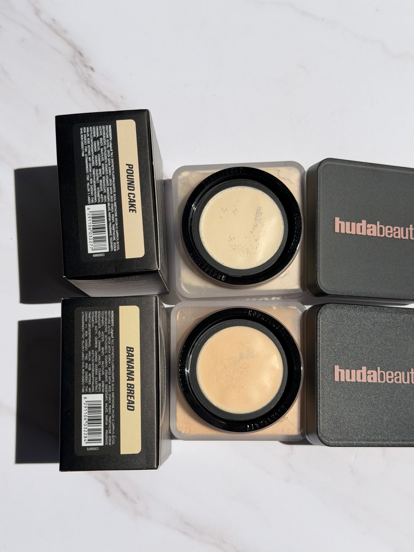 HUDA BEAUTY -Easy Bake Blurring Loose Baking & Setting Powder POUND CAKE