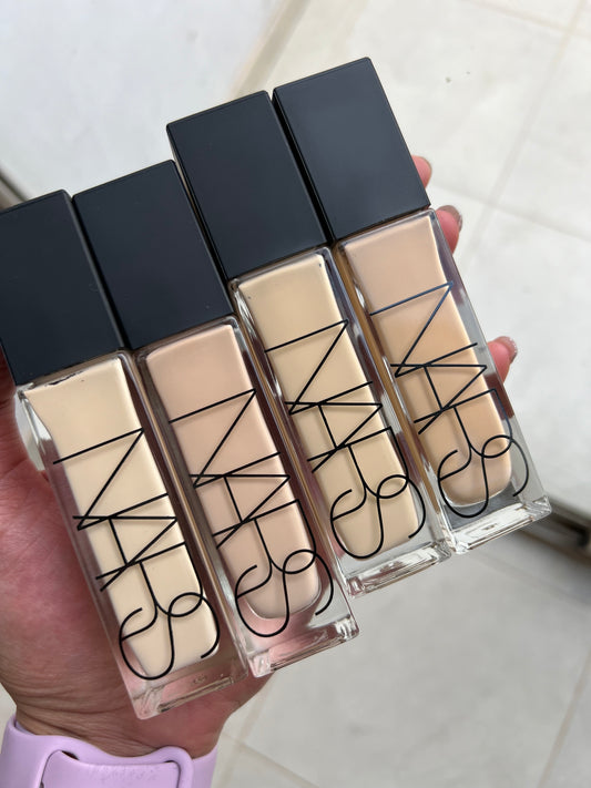 NATURAL RADIANT LONGWEAR FOUNDATION- NARS