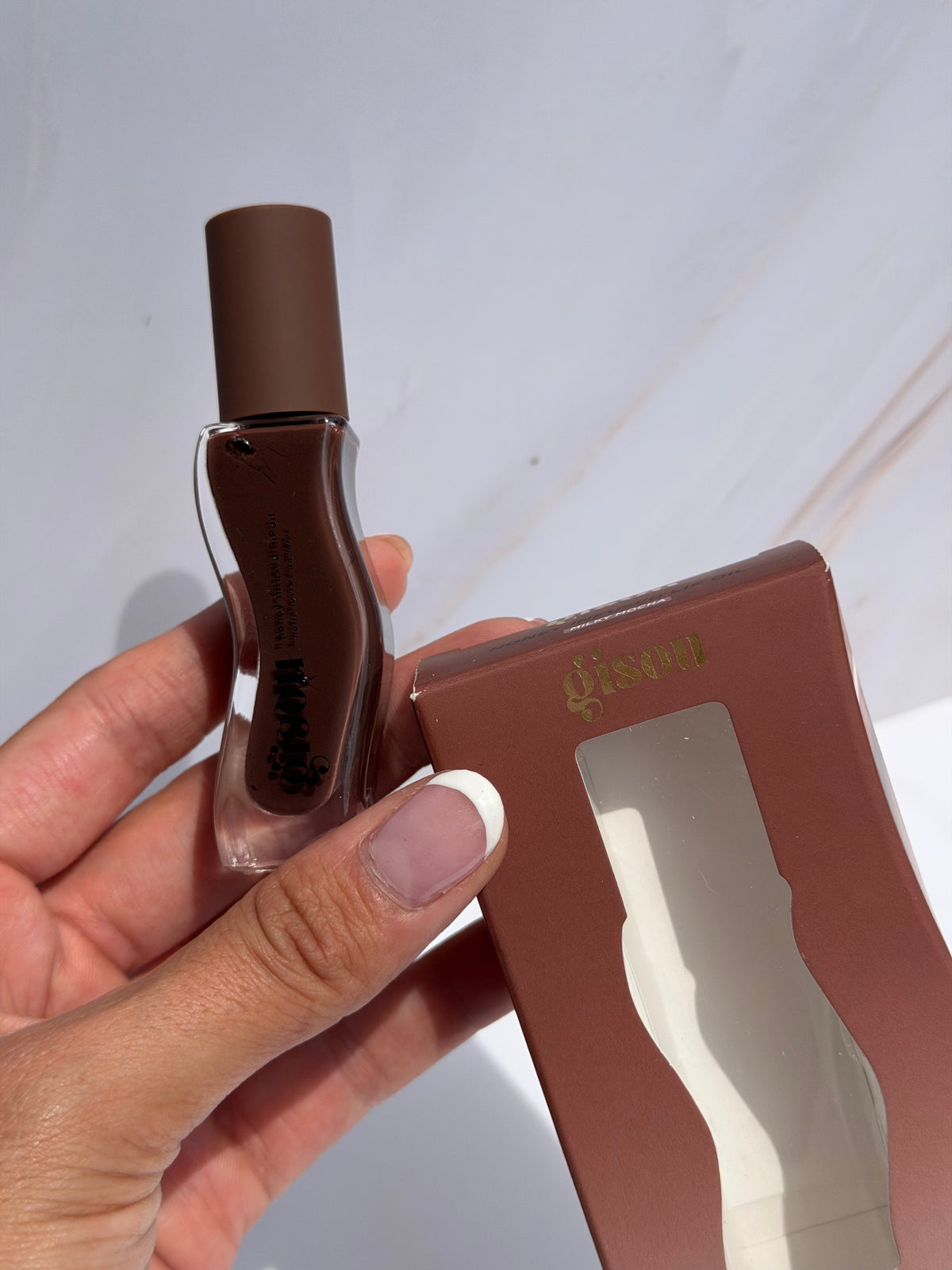Honey Infused Hydrating Lip Oil Gisou