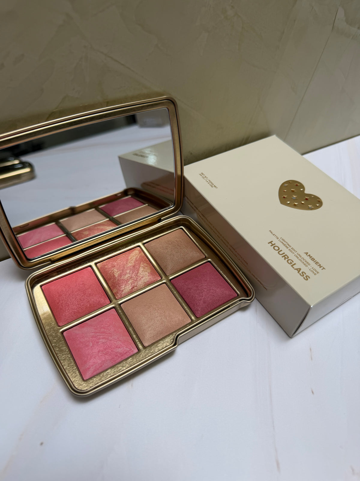 Hourglass Ambient Lighting Edit Unlocked Palette LOVE (exclusiva Sephora USA)