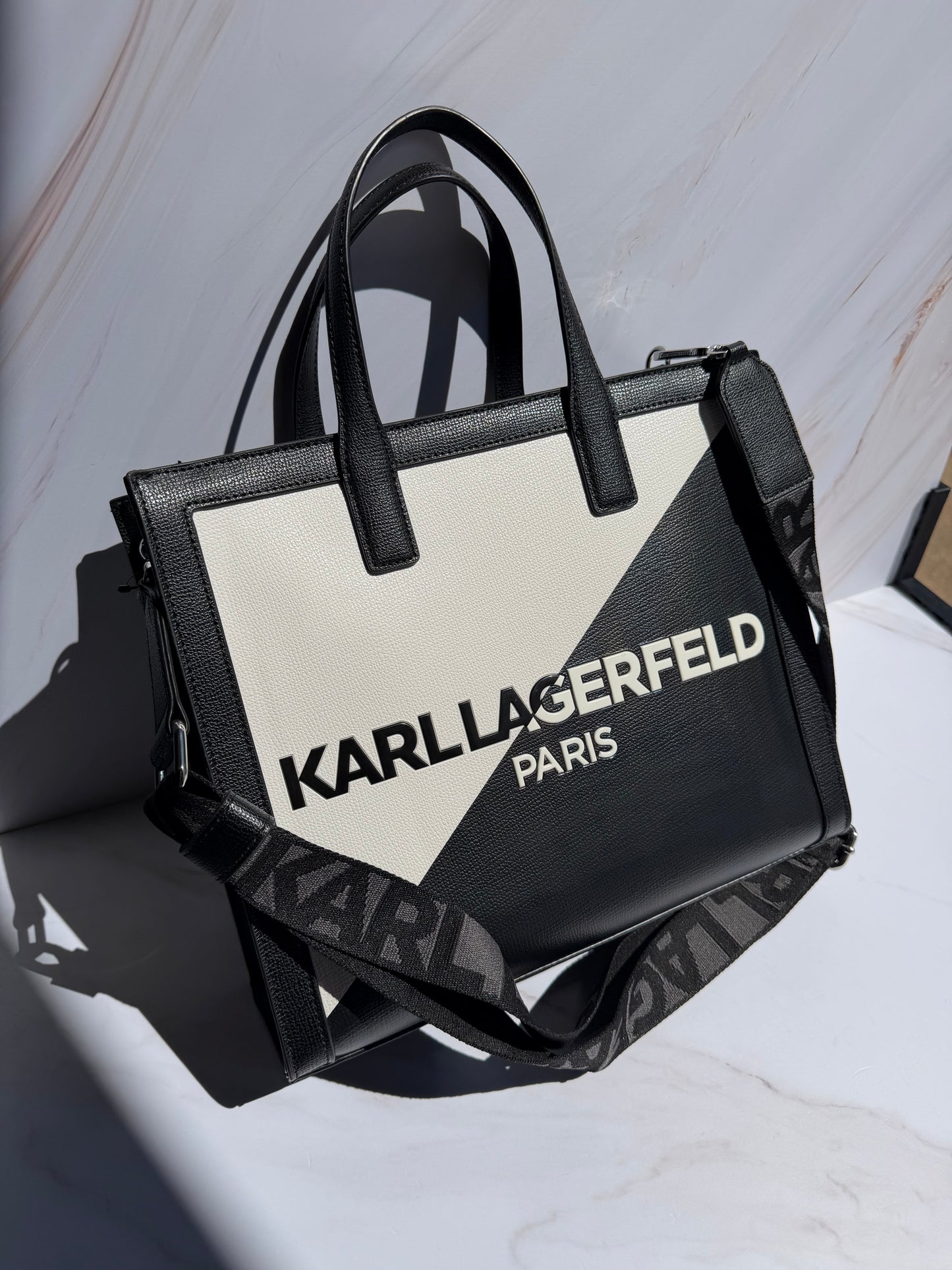 Tote Bag Karl Lagerfeld Blanco/Negro con Strap