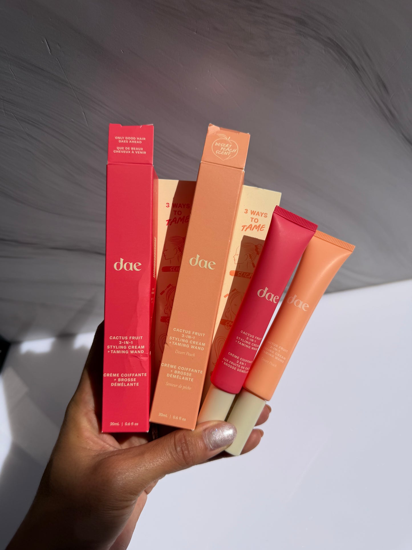 dae Cactus Fruit 3-in-1 Styling Cream with Taming Wand