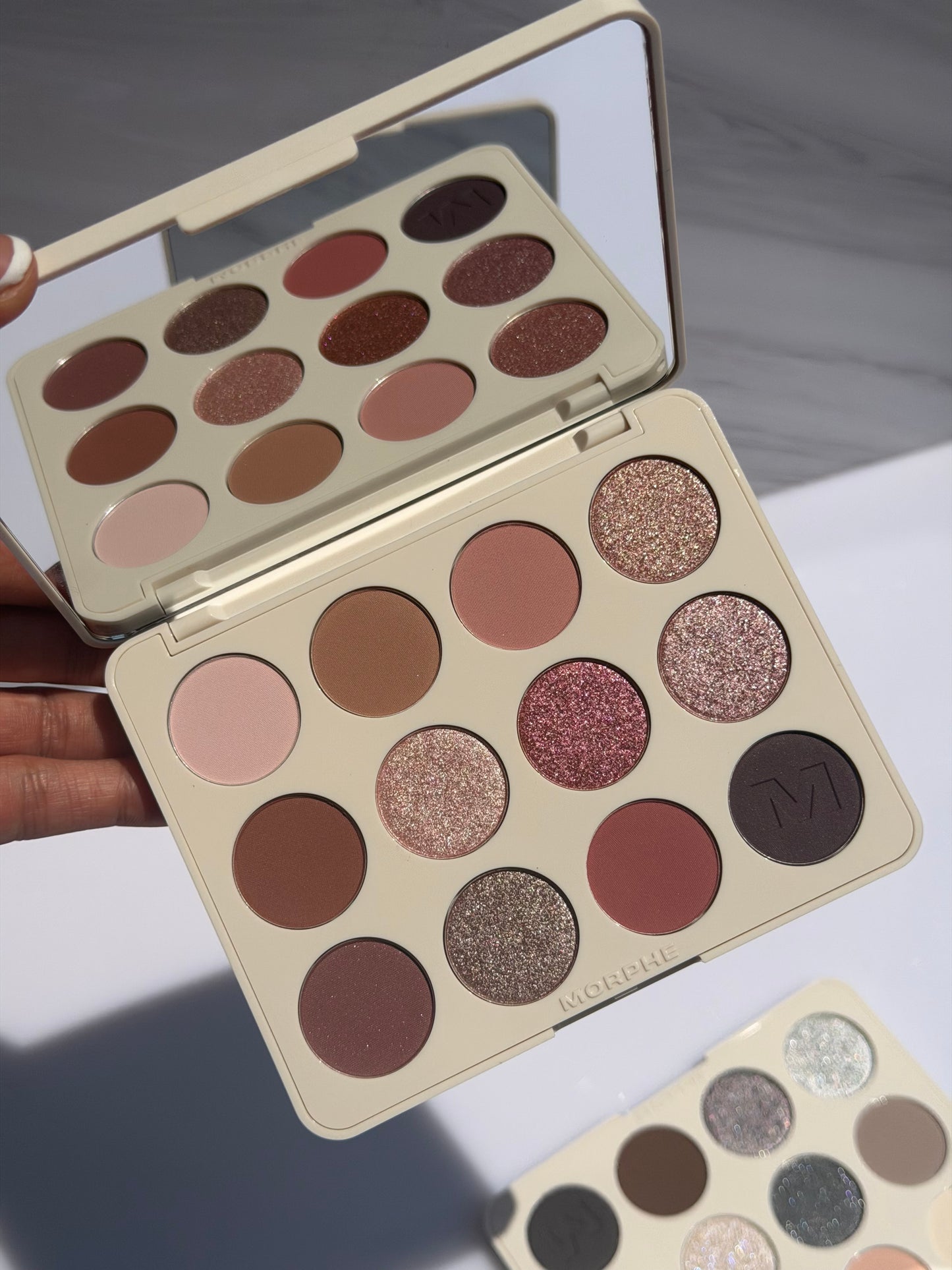 MORPHE CHROMAPLUS 12-PAN EYESHADOW PALETTE- Rose Frequency