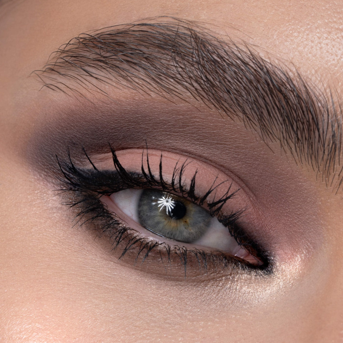 NATASHA DENONA Eye Sculpt Texture & Tone Eyeshadow Palette- SOFT