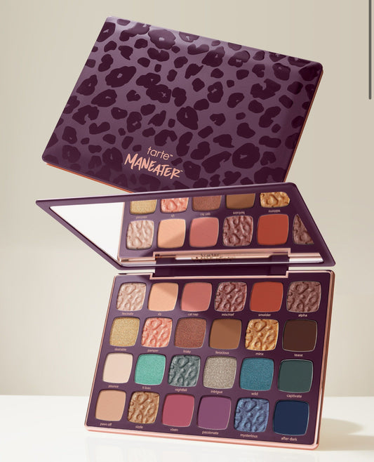 Maneater™ nightfall eyeshadow palette -Tarte