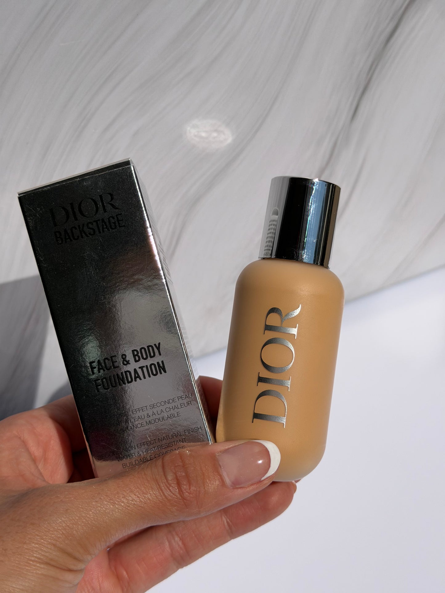 DIOR Backstage Face & Body Foundation TONO- 2W