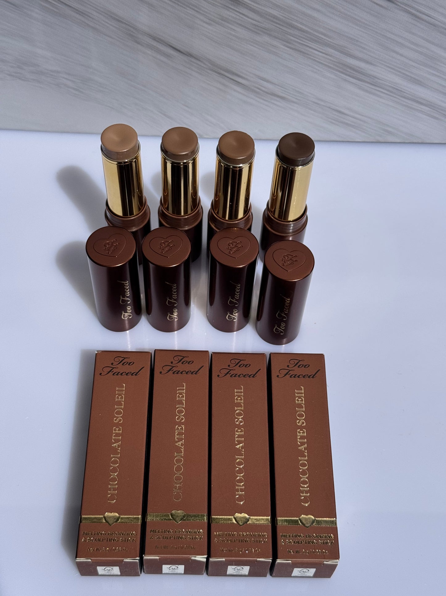 Too Faced- Chocolate Soleil Melting Bronzing & Sculpting Stick