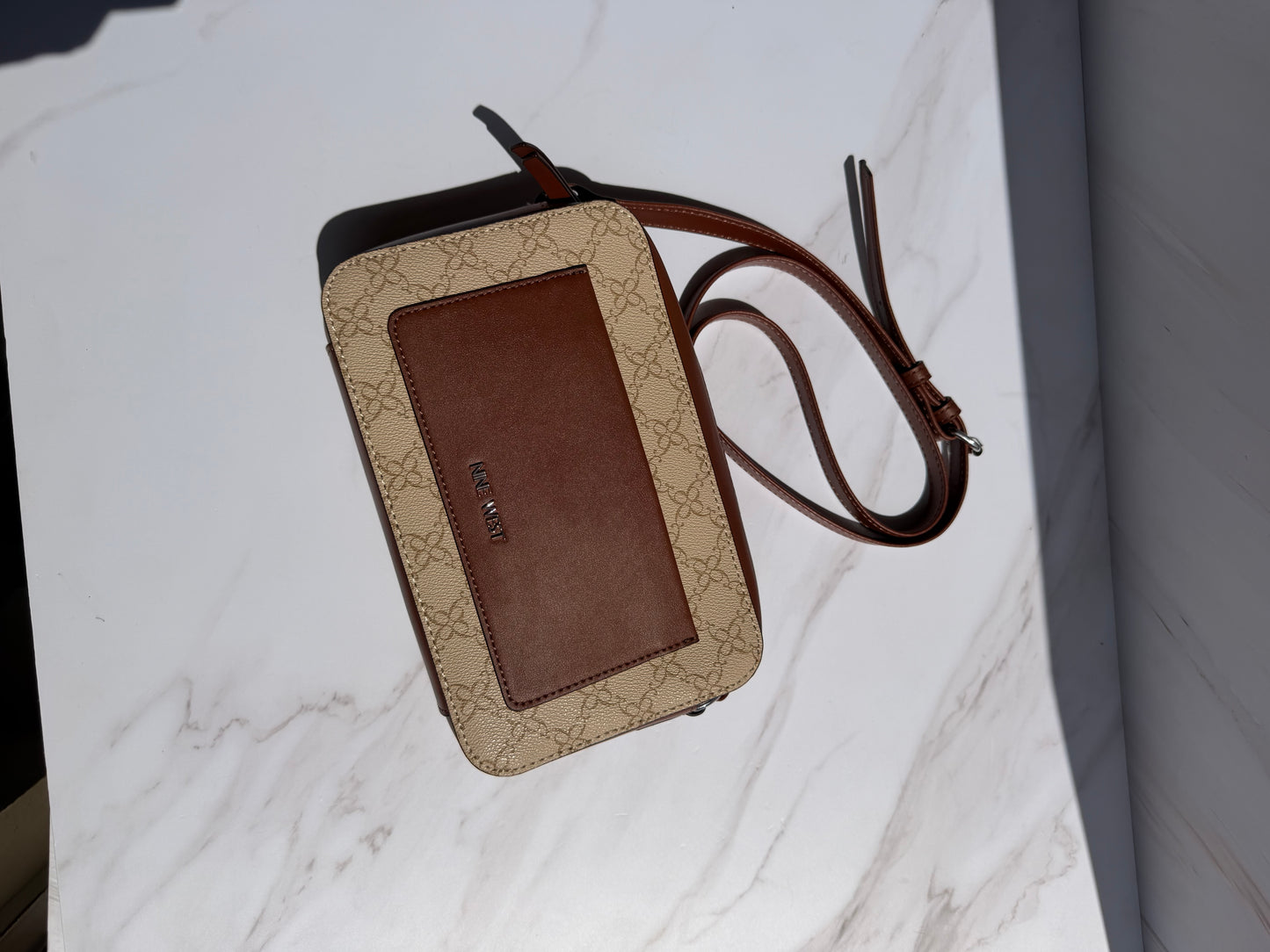 Crossbody NINE WEST- Color Café chica