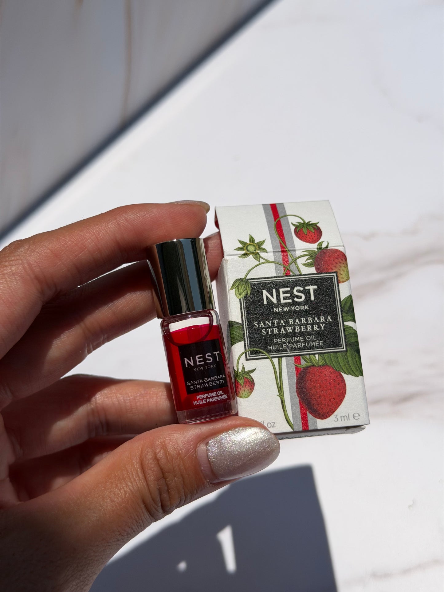 NEST New York-mini roll on Santa Barbara Strawberry Eau de Parfum 3ml