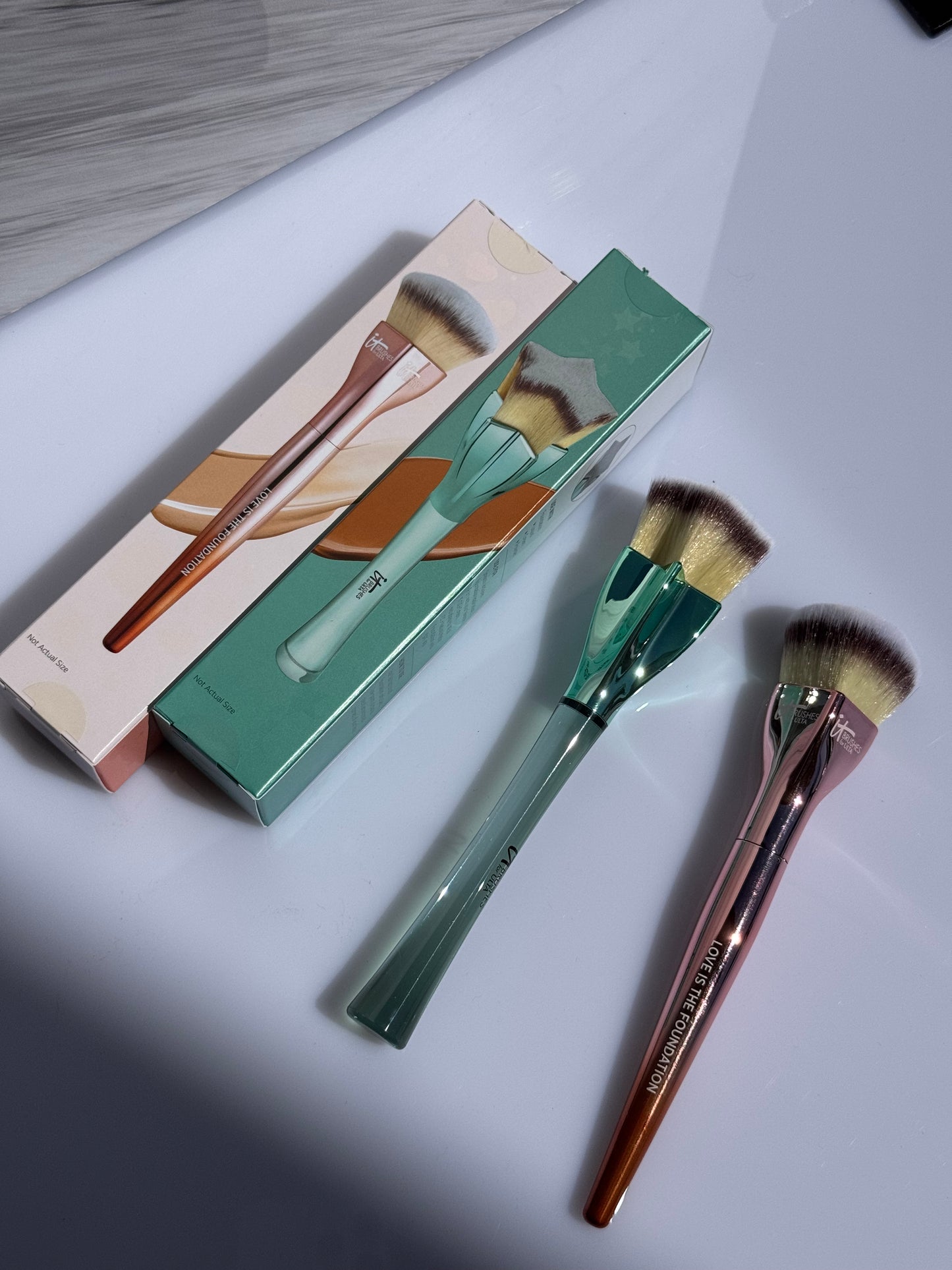 Limited Edition Star Foundation It Cosmetics x Ulta