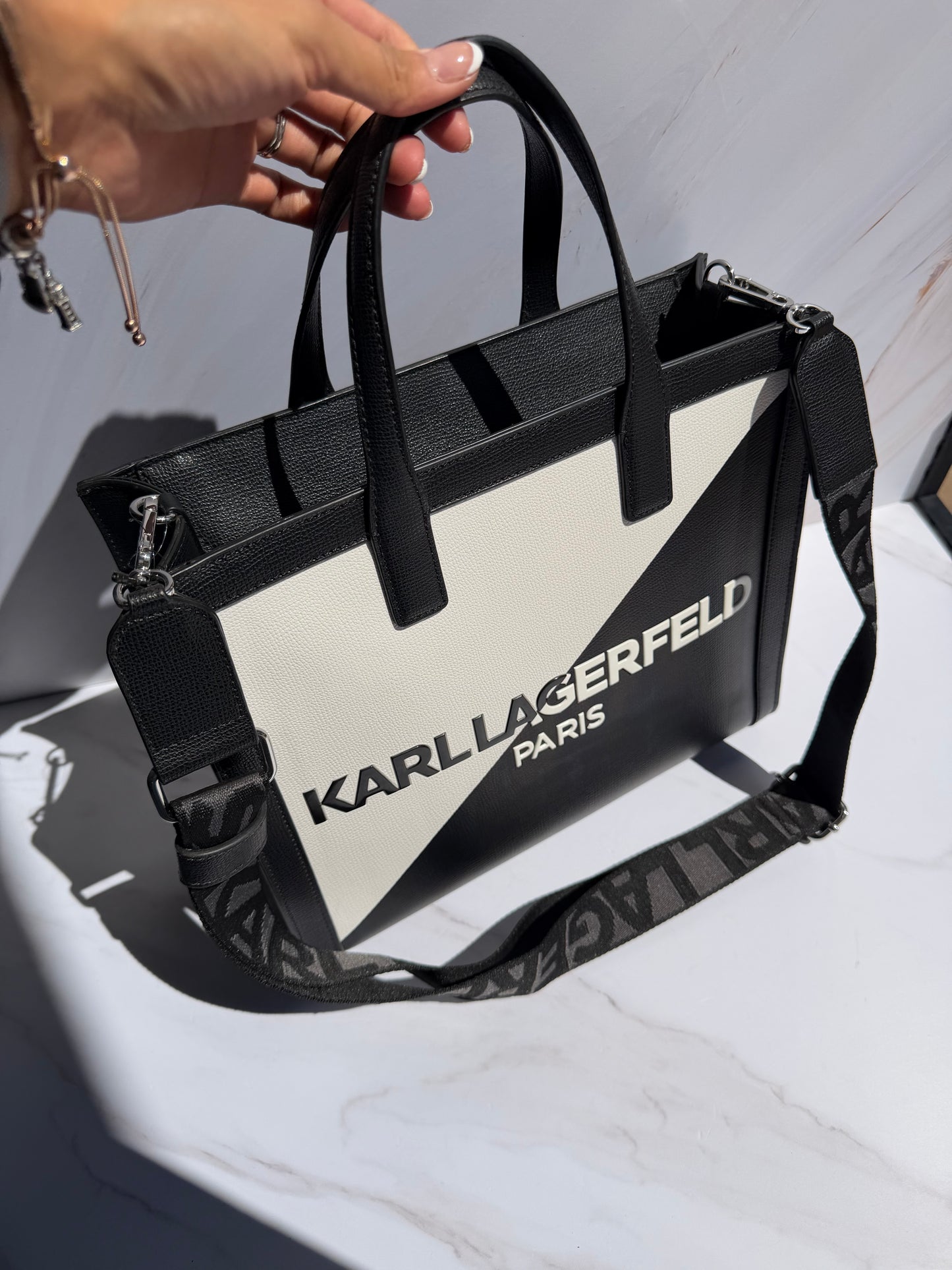 Tote Bag Karl Lagerfeld Blanco/Negro con Strap