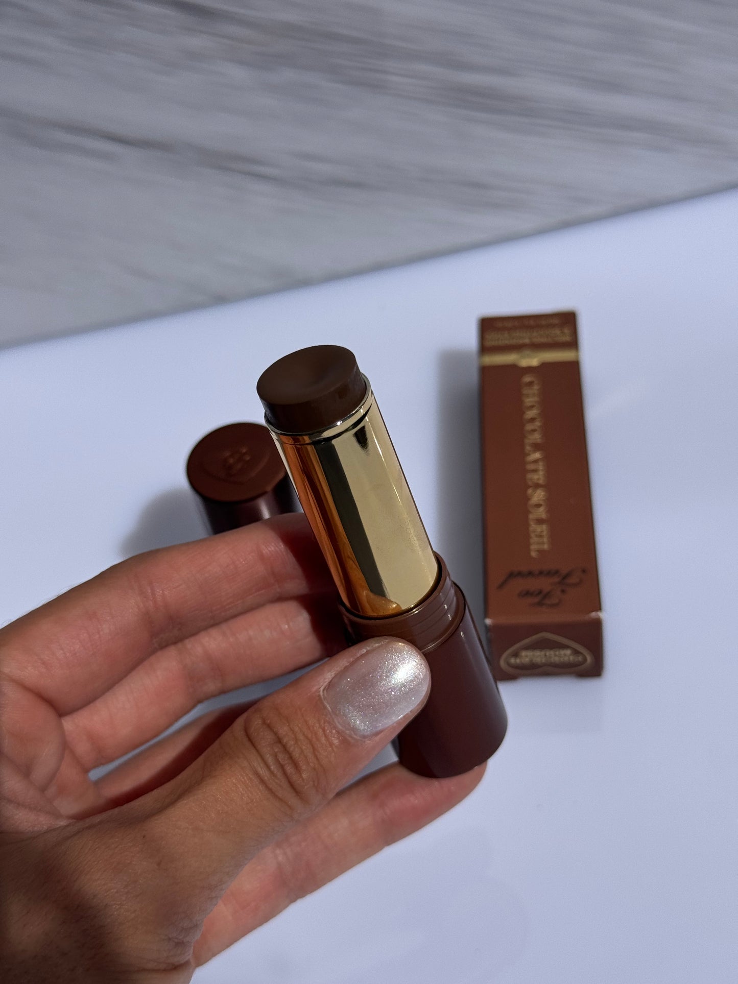 Too Faced- Chocolate Soleil Melting Bronzing & Sculpting Stick