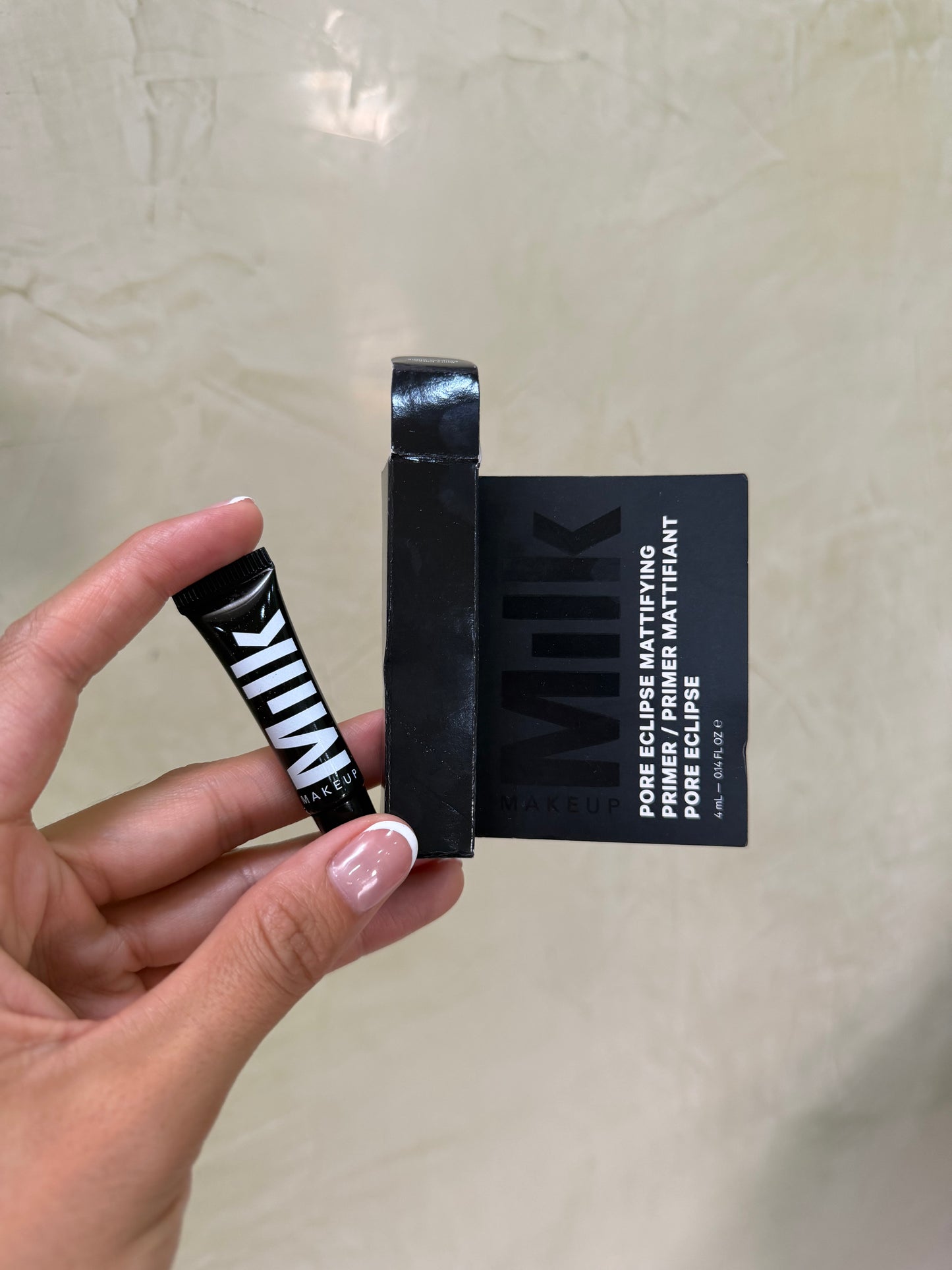 Mini MILK MAKEUP- Pore Eclipse Mattifying + Blurring Makeup Primer with Niacinamide