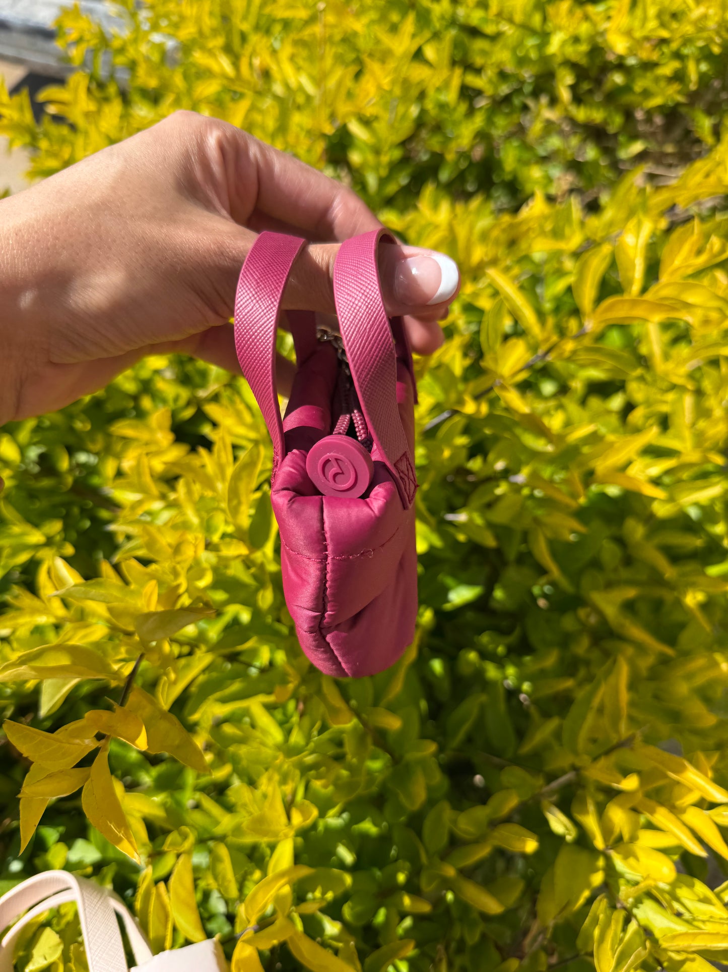 Mini Puffy Bag Rare Beauty MERLOT