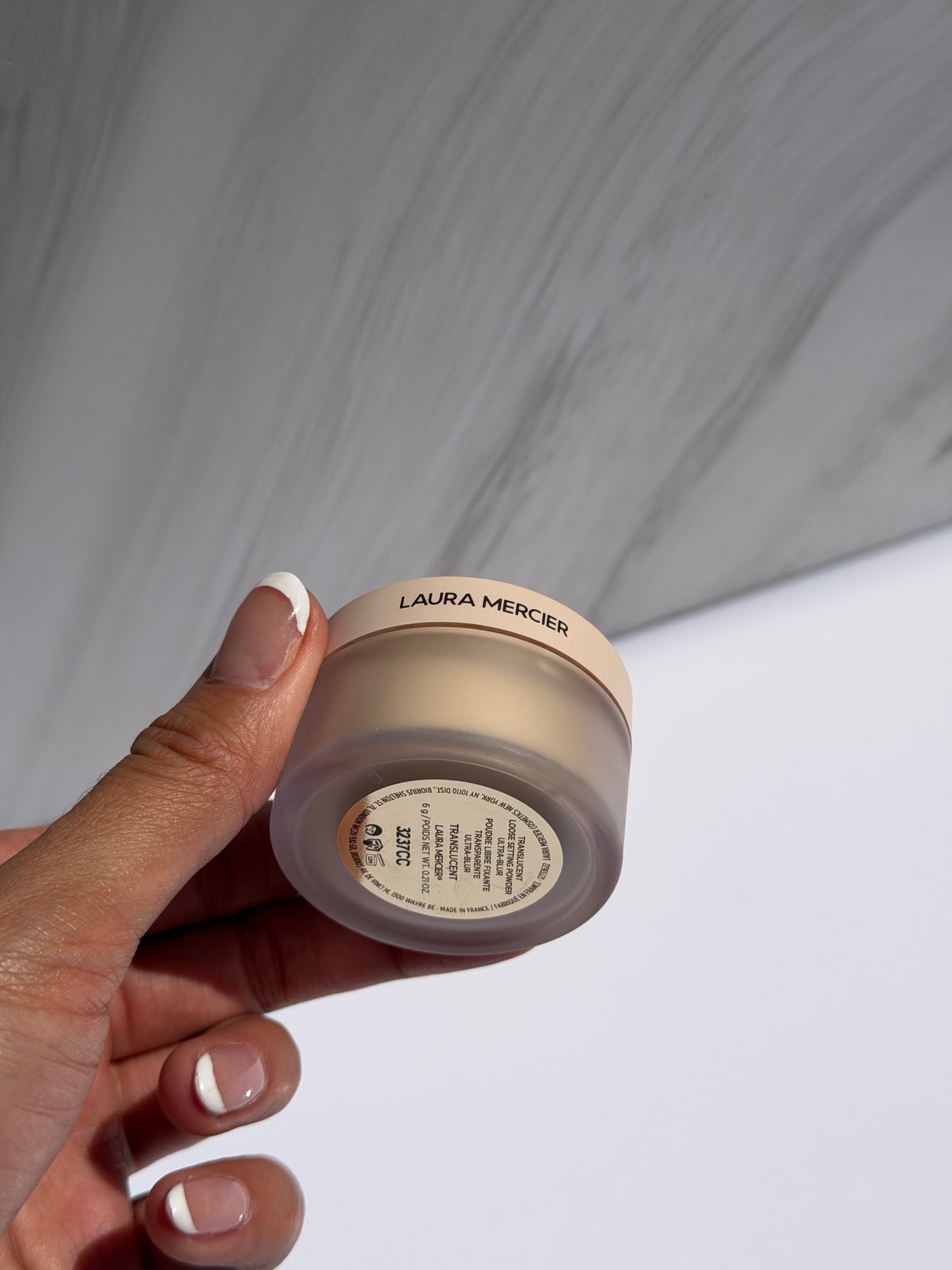 Mini Laura Mercier Ultra-Blur Talc-Free Longwearing Translucent Loose Setting Powder 6g- TRANSLUCENT (Sin Caja)