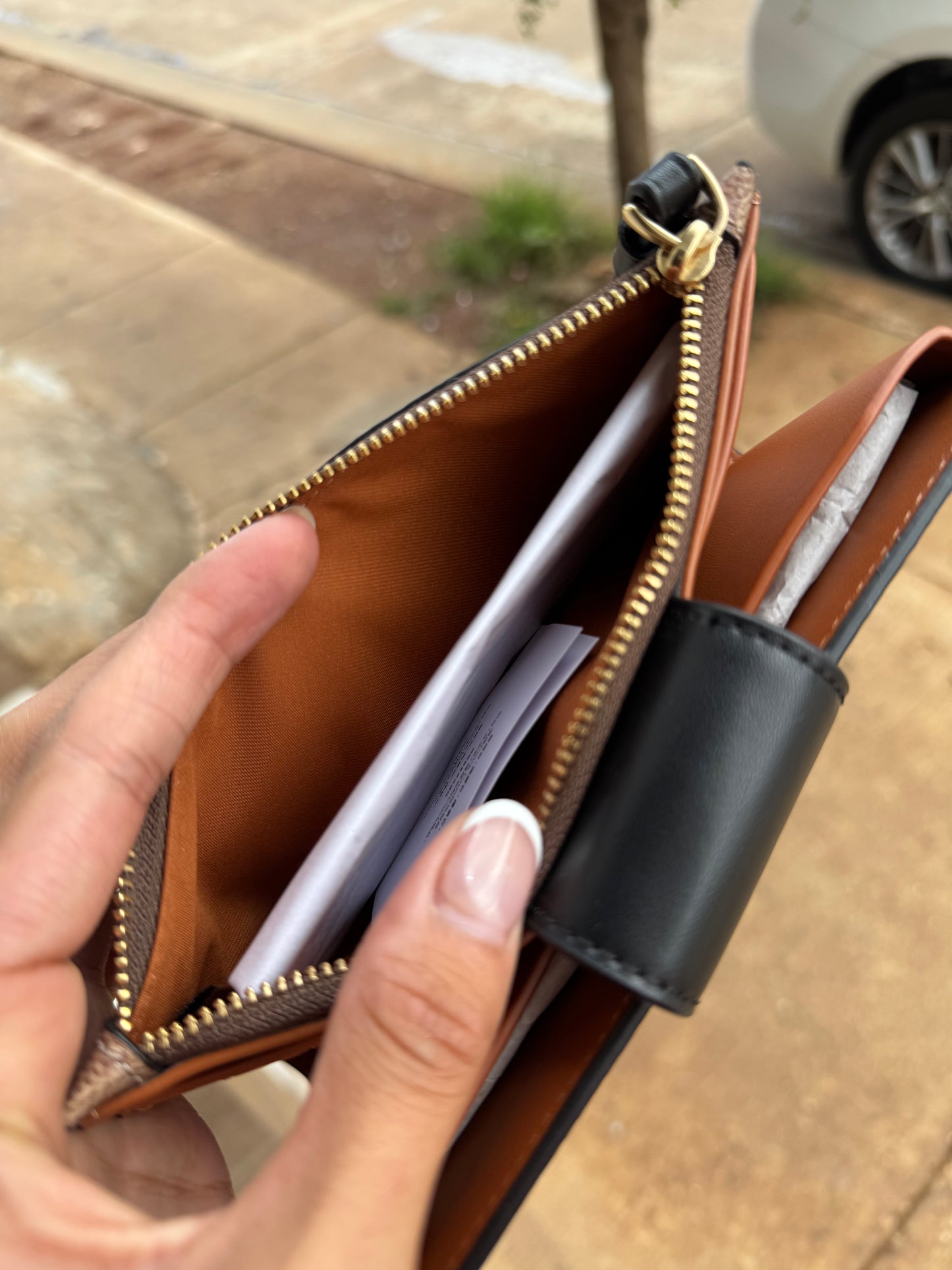 Phone Wallet COACH In Signature Canvas Gold/Tan/Black