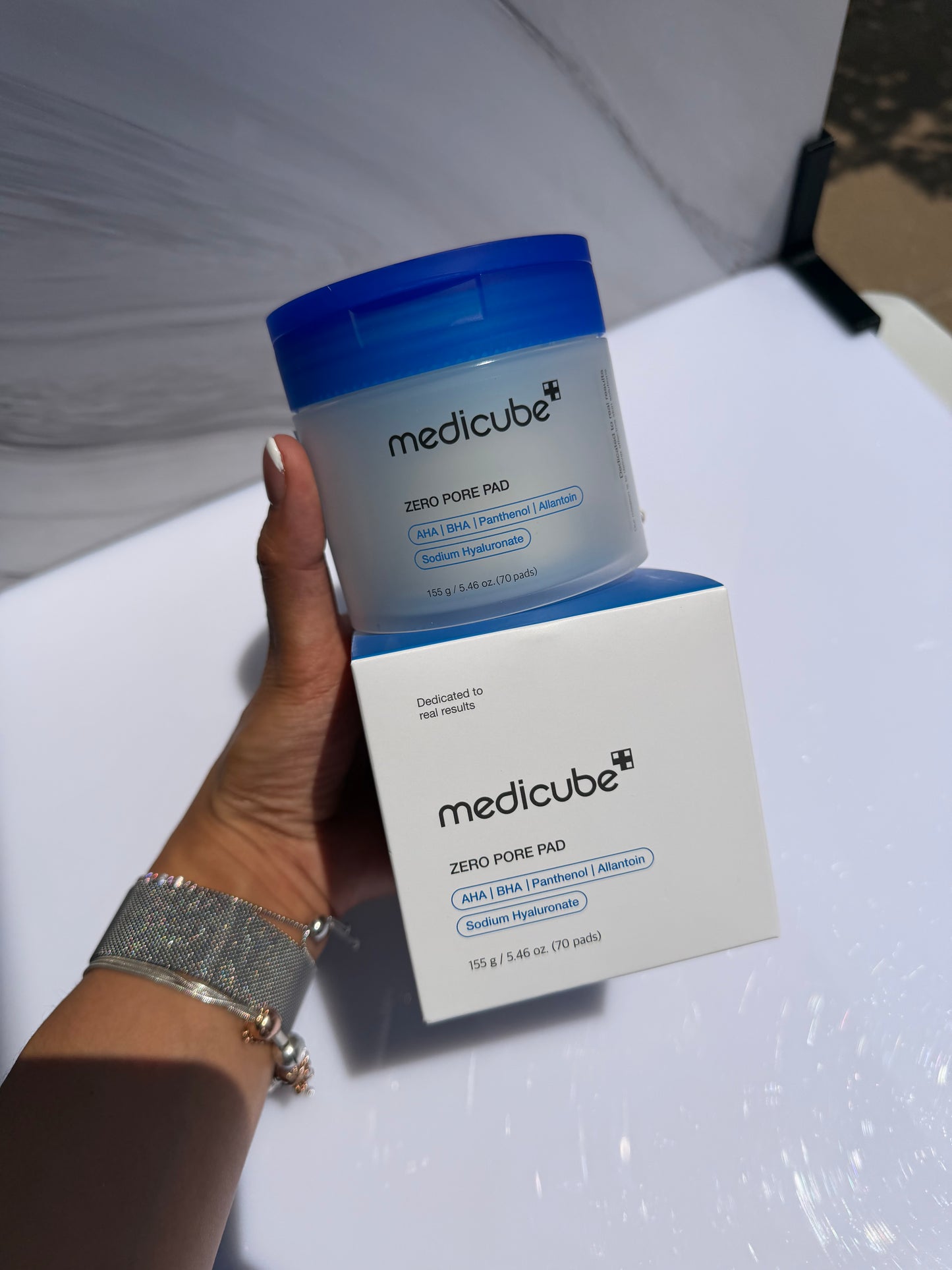 medicube-Zero Pore Pad
