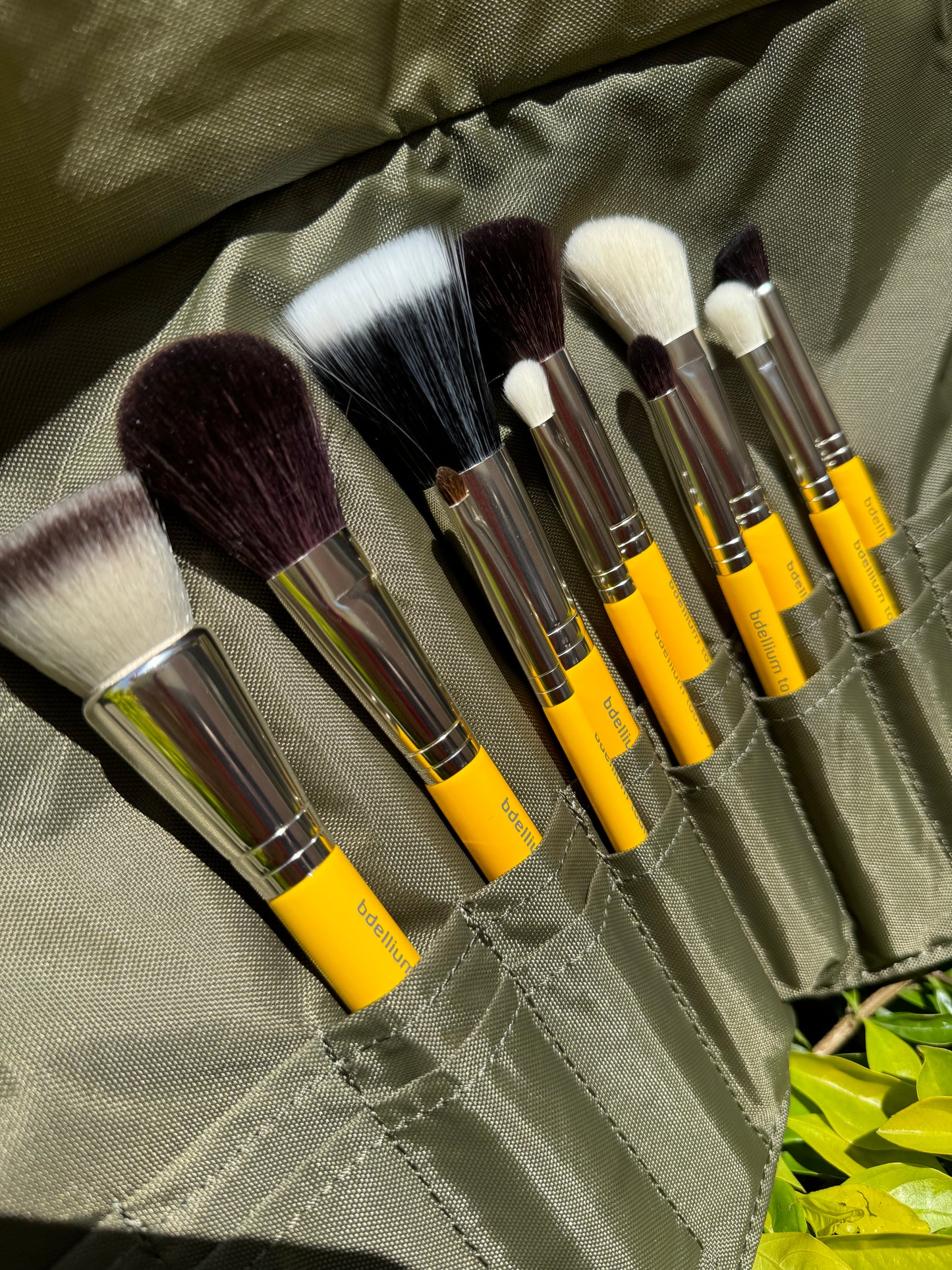 Studio Series Mineral 10pc. Brush Set- bdellium tools