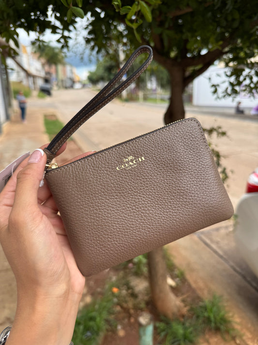 Muñequera Coach Sencilla chica de un cierre Café