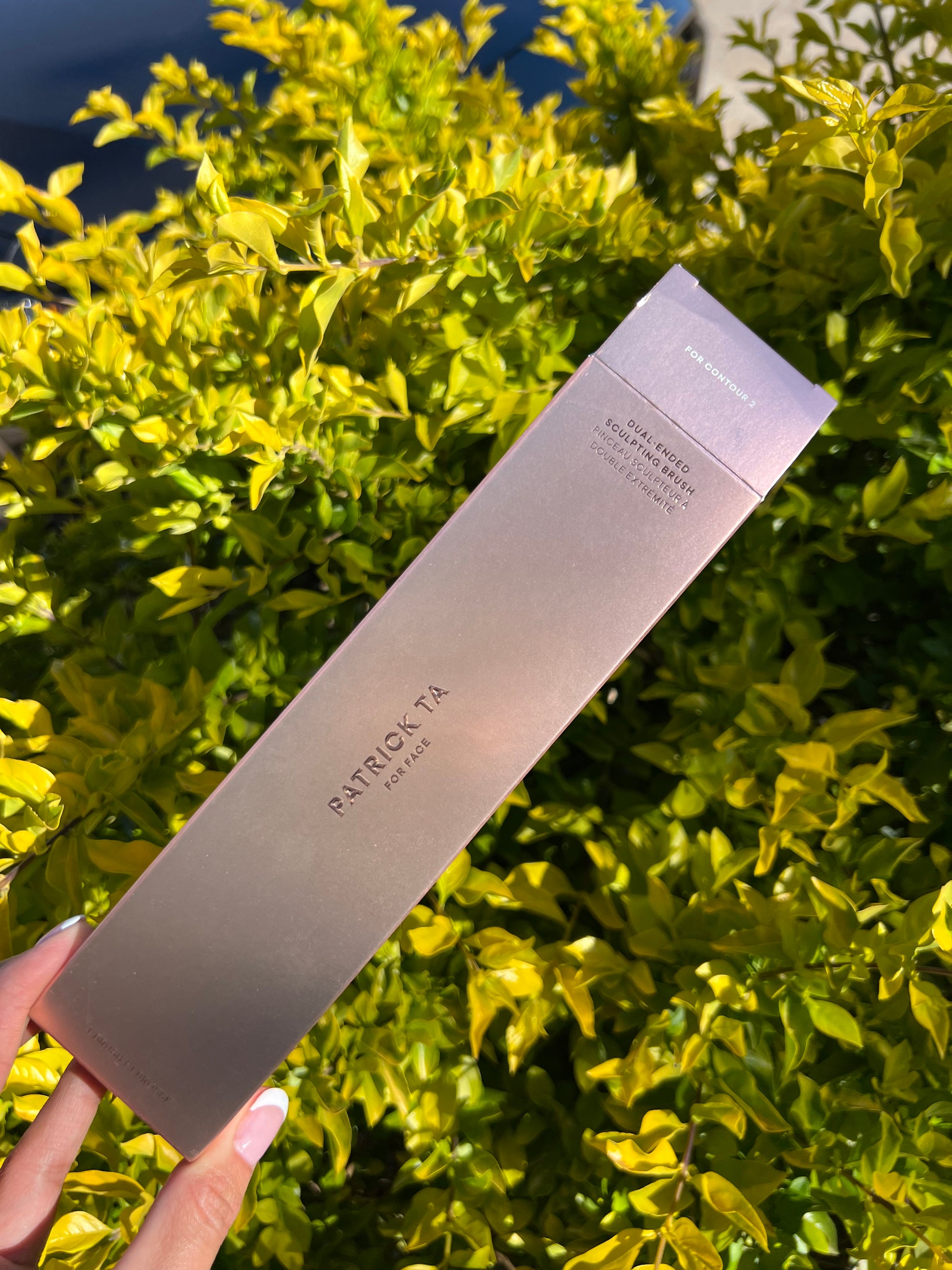 Dual-Ended Sculpting Brush Patrick Ta For Face For Contour