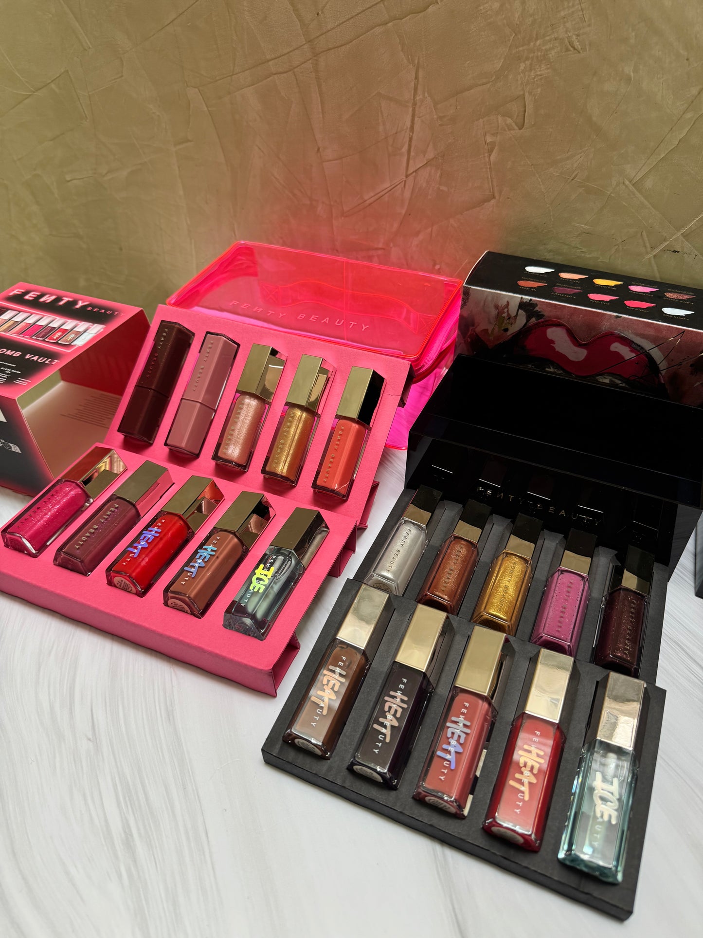 Fenty Beauty by Rihanna THE GLOSS BOMB VAULT