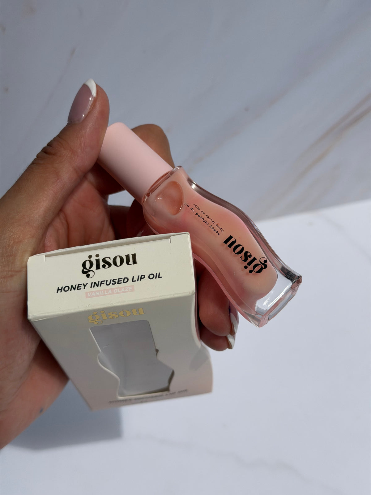 Honey Infused Hydrating Lip Oil Gisou
