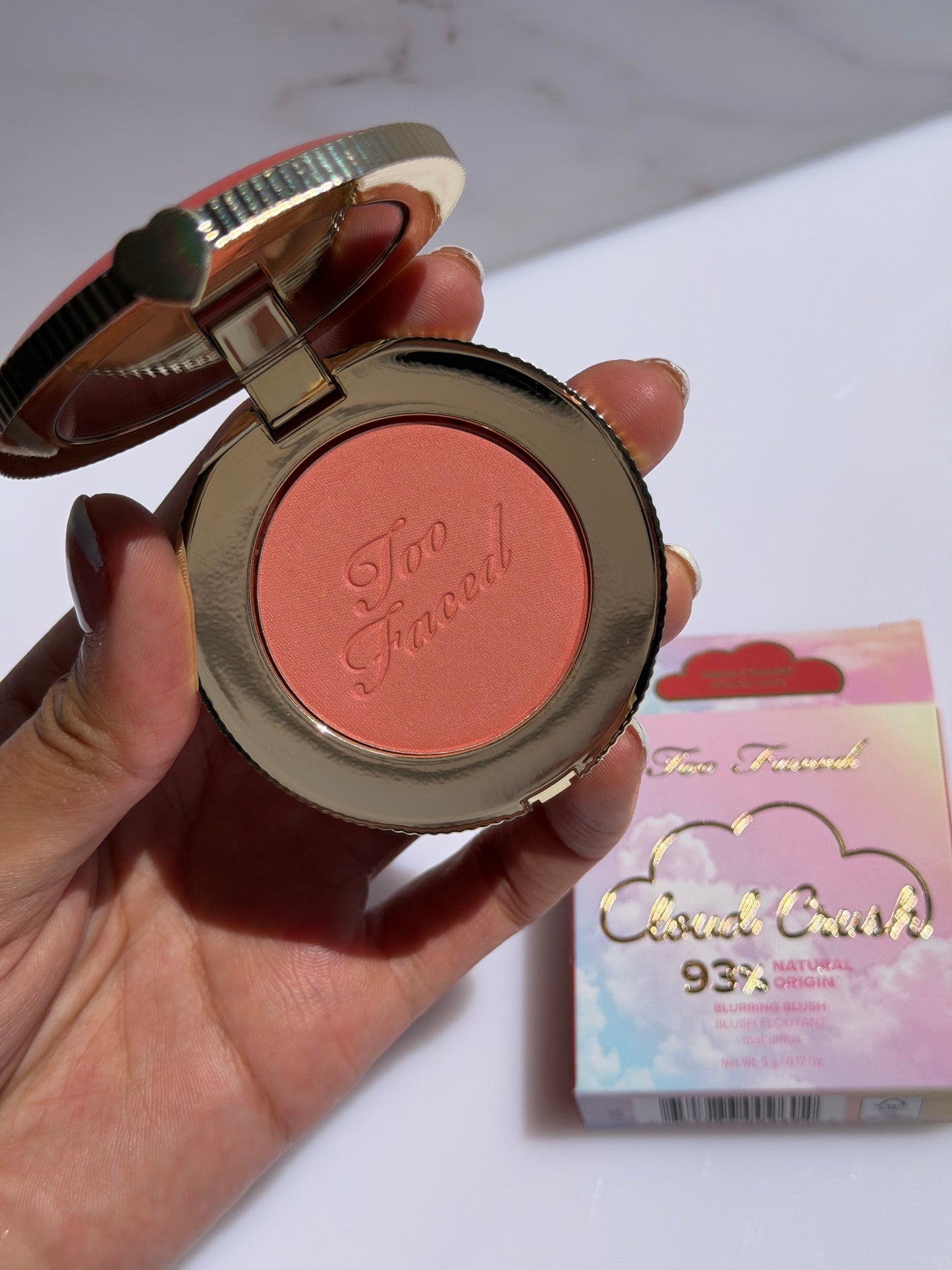 Too Faced-Cloud Crush Blurring Powder Blush
