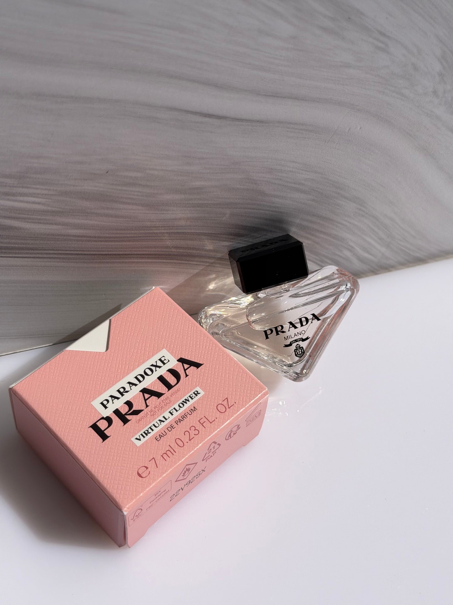Mini Eau de Parfum Paradoxe Virtual Flower Prada 7ml