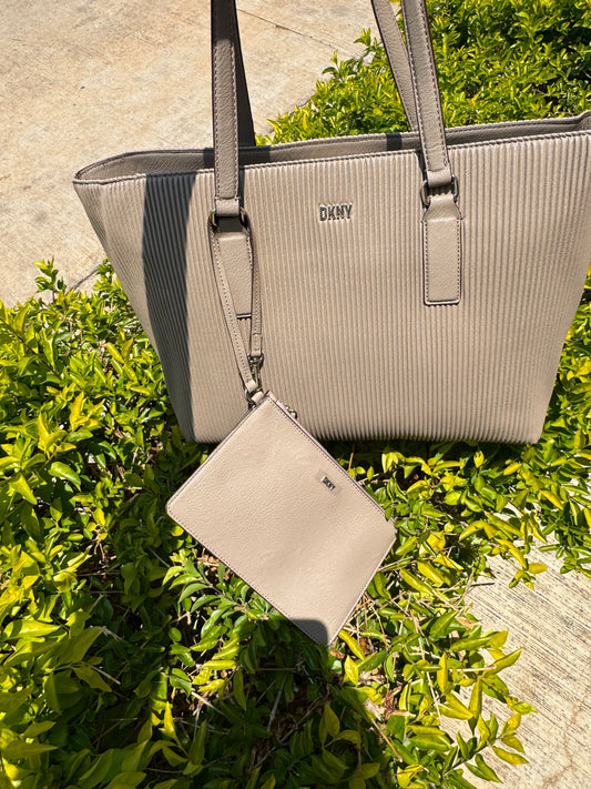 Shoulder Bag DKNY Beige/ Cafe claro