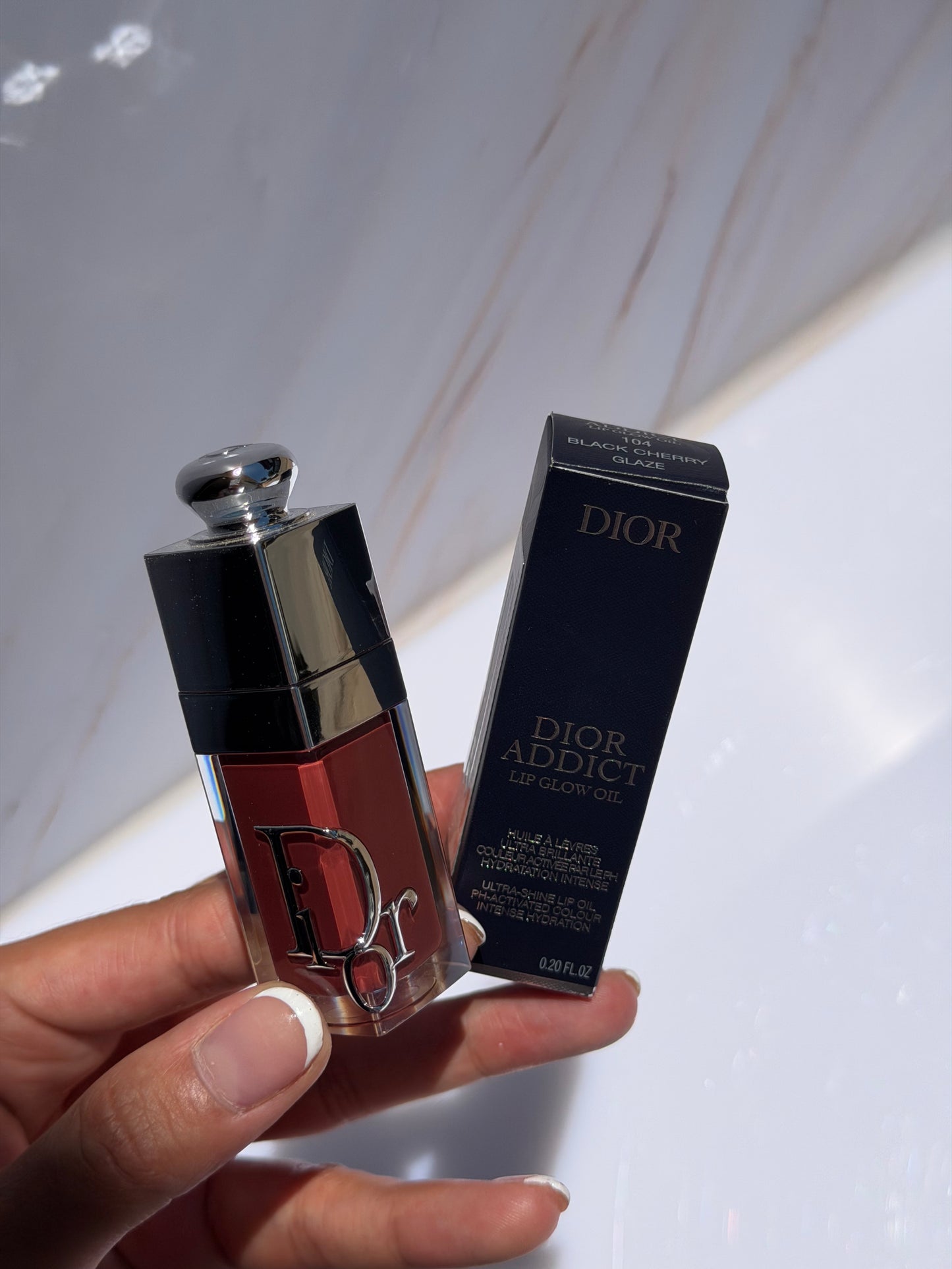 DIOR -Lip Glow Oil Hydrating High-Shine Gloss