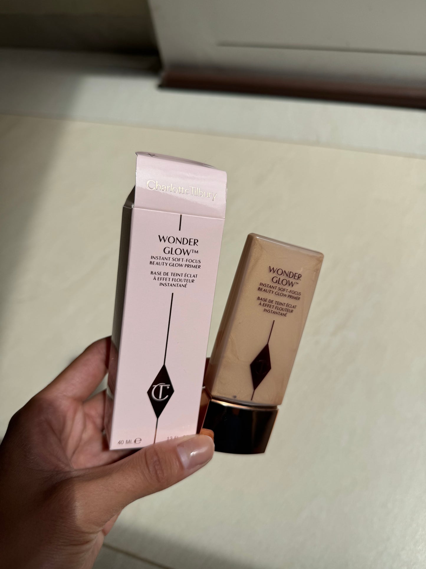 Charlotte Tilbury Wonderglow Face Primer