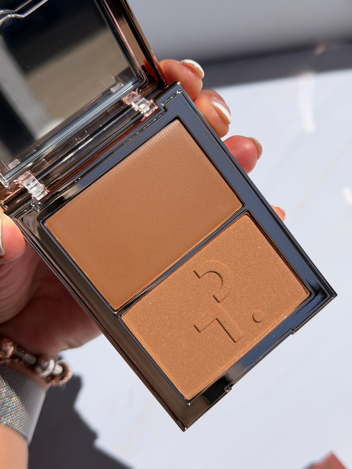 Major Sculpt Crème Contour Powder Bronzer Duo Patrick Ta SHE’S BRONZED (WAR MEDIUM )