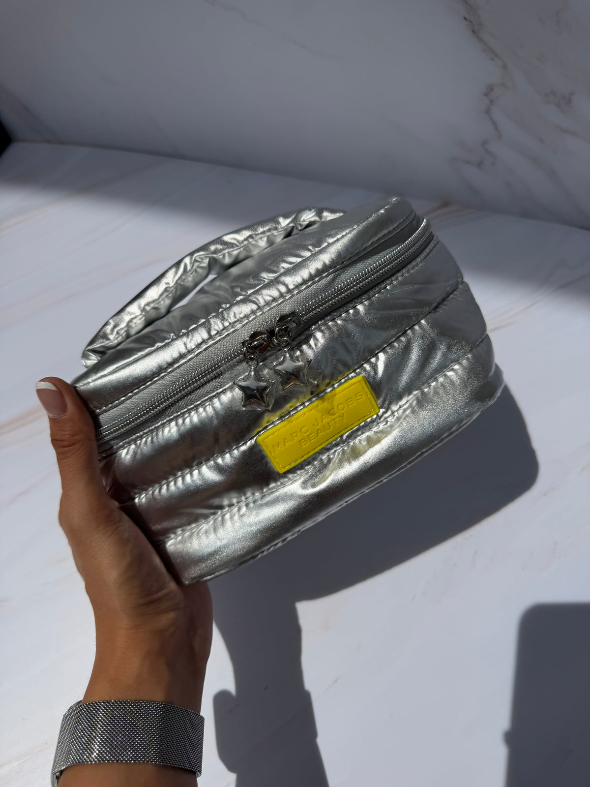 Makeup Bag- MARC JACOBS cosmetiquera plata